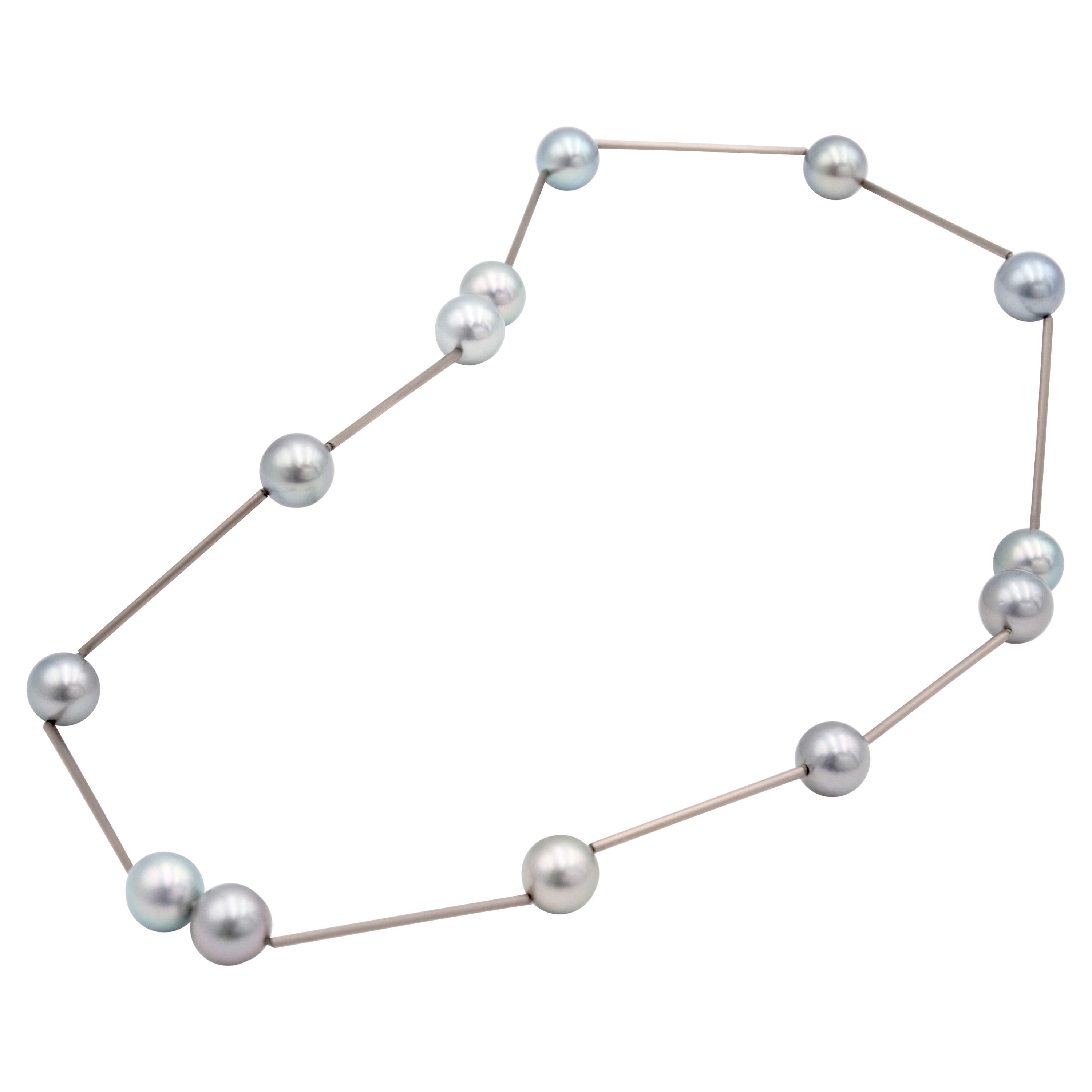 Tahiti Pearls White Gold Necklace For Sale