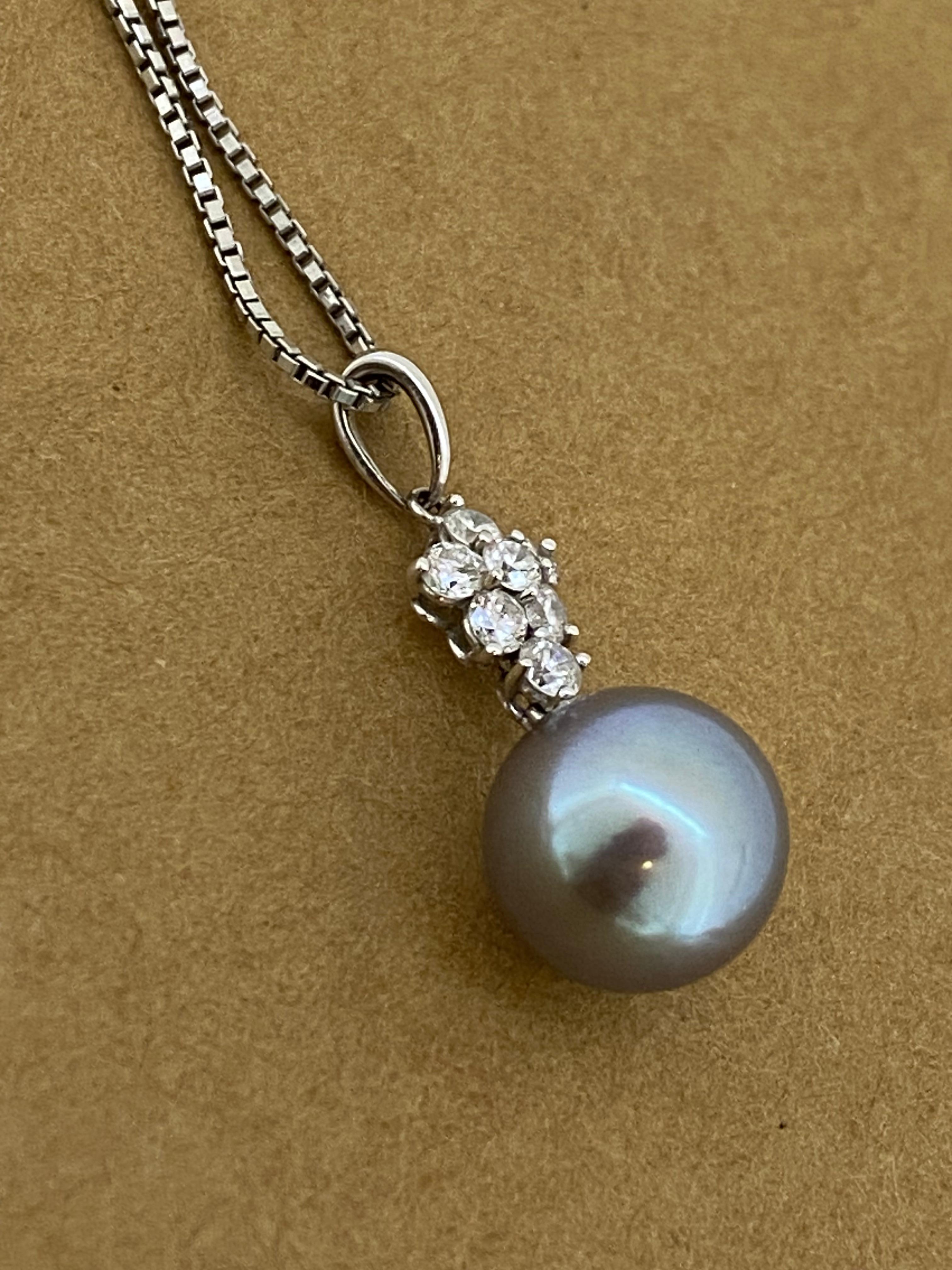 Tahitian 10.5mm Pearl & 0.90ct Diamond Pendant on 18K White Gold 43cm Chain For Sale 1