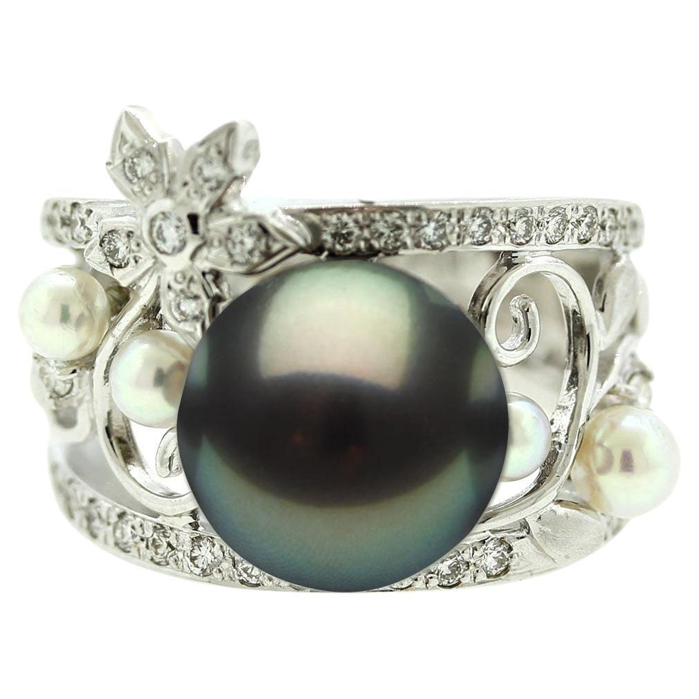 Tahitian & Akoya Pearl Diamond Gold Ring For Sale