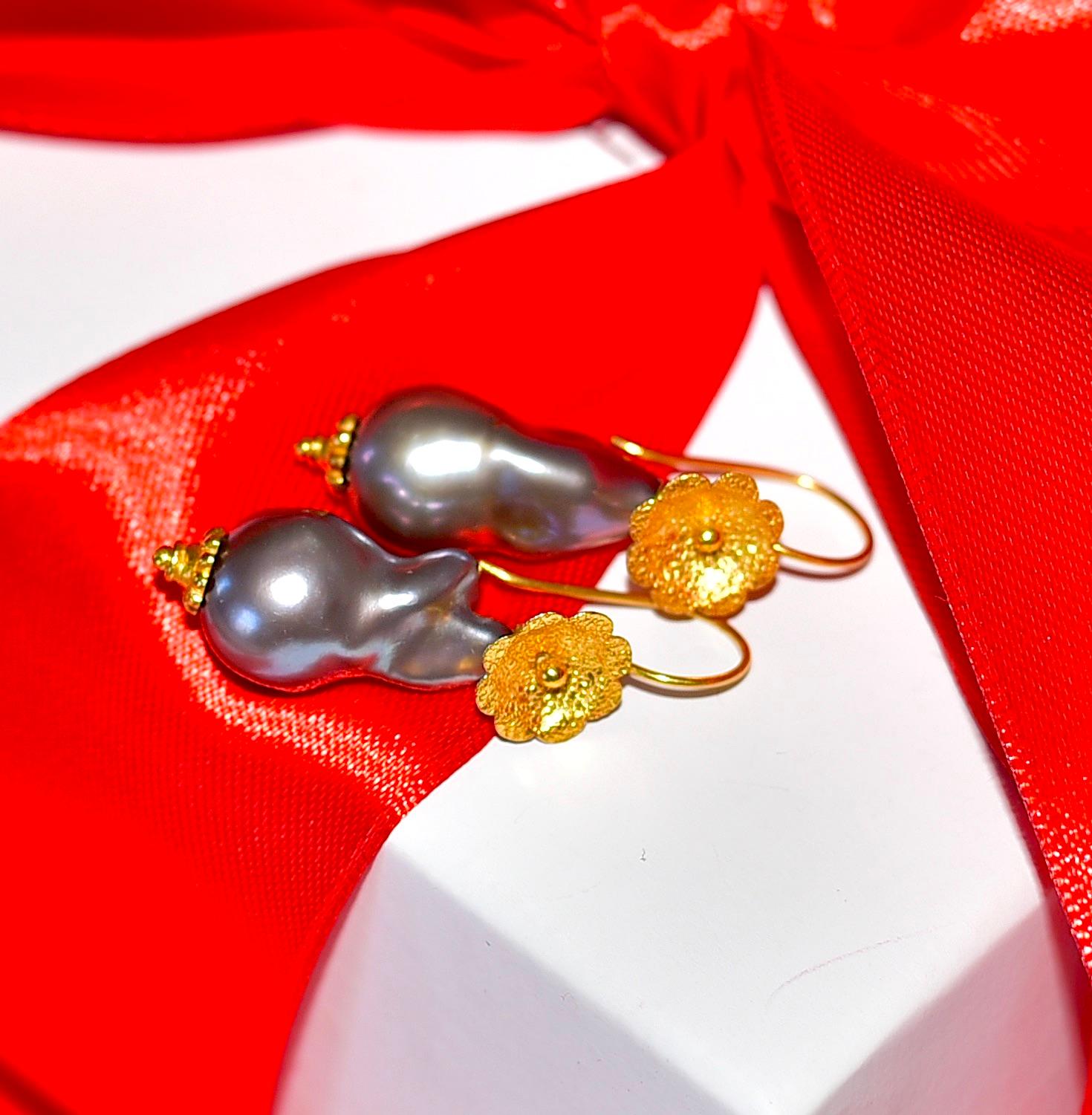 Artisan Tahitian Baroque Pearl Earrings in 18k Solid Yellow Gold For Sale