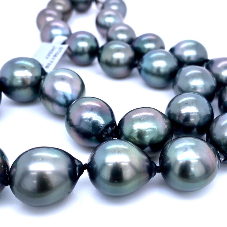 Tahitian Baroque Pearl Strand Necklace 14 Karat White Gold For Sale at ...