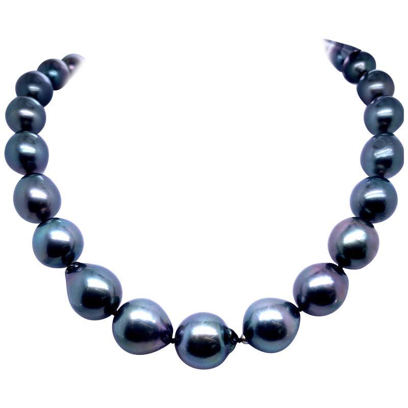 Gold Baroque Tahitian Pearl Necklace For Sale at 1stDibs