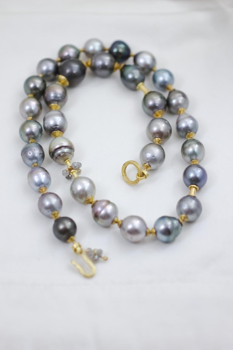 Modern Tahitian Baroque Pearls Gray Diamonds 18K Gold Beaded Drop Necklace Bridal Gift For Sale