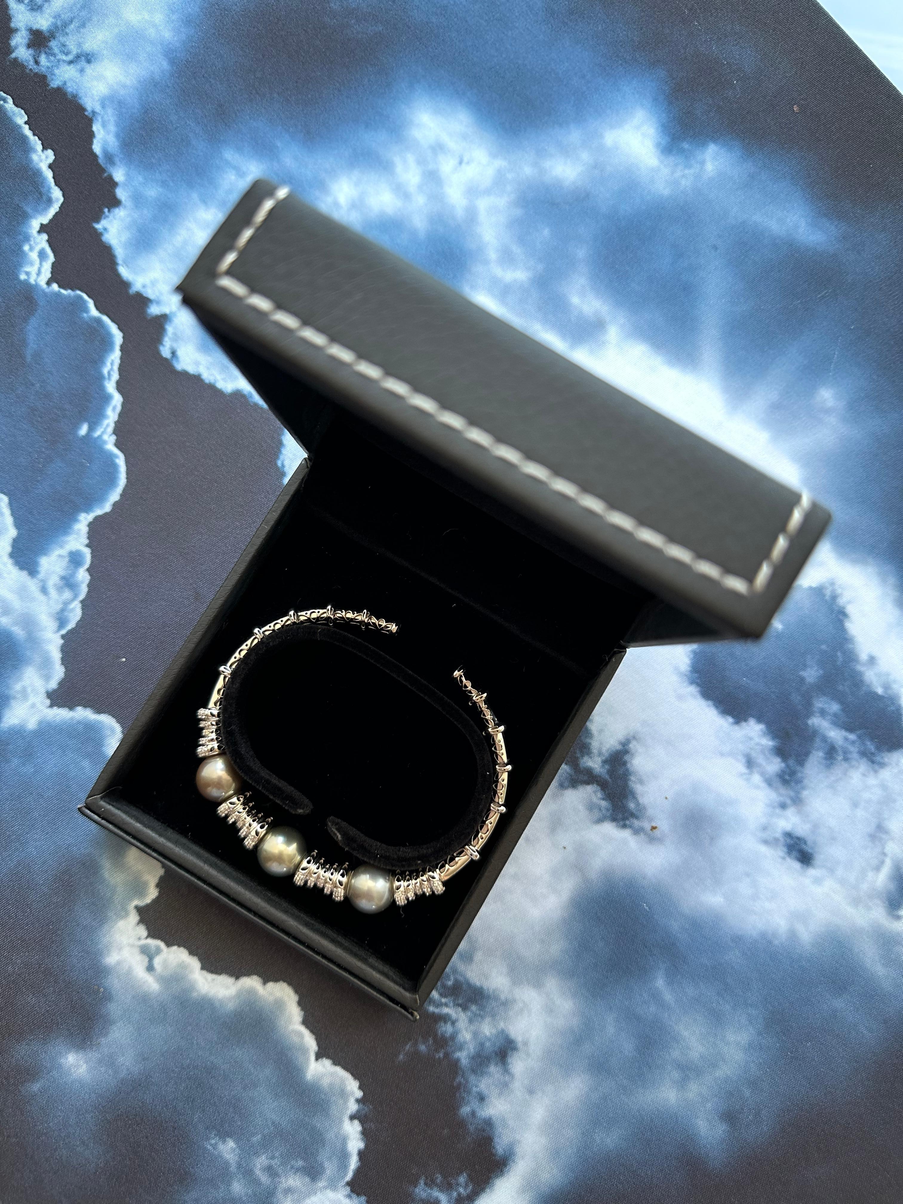 Tahitian Black Dark Grey Pearl Diamond Pave Set White Gold Bangle Cuff Bracelet For Sale 6