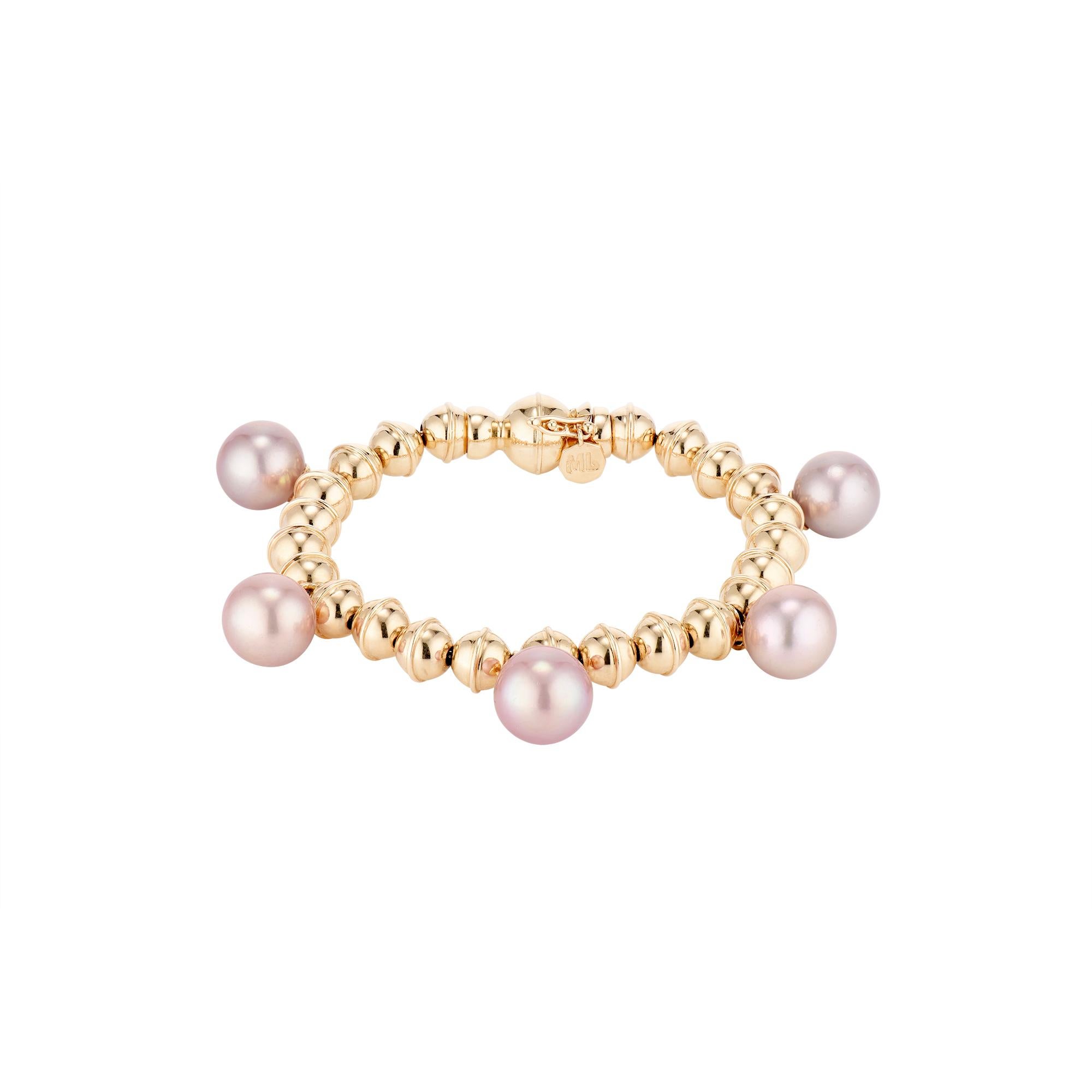 Marlo Laz Stapelbares Armband mit Tahiti-Perlen 14K Weißgold Perlen Squash Blossom (Zeitgenössisch) im Angebot
