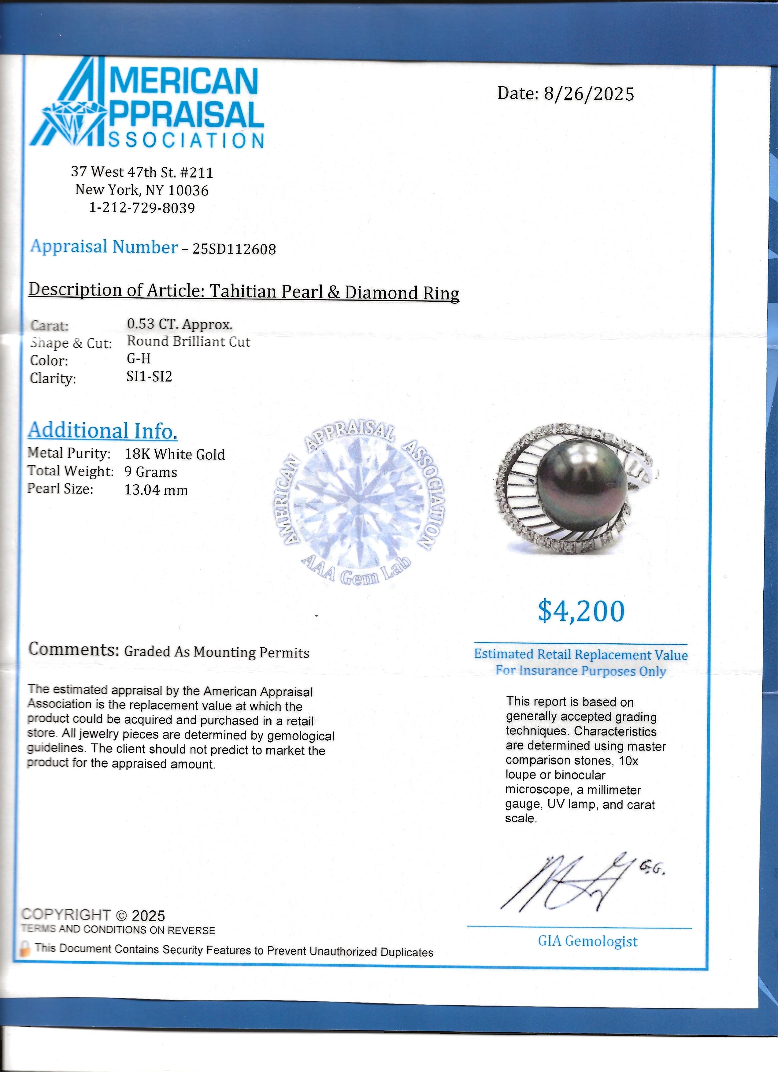 Anello con perla nera di Tahiti e pavé di diamanti in oro bianco da 18 carati in vendita 6