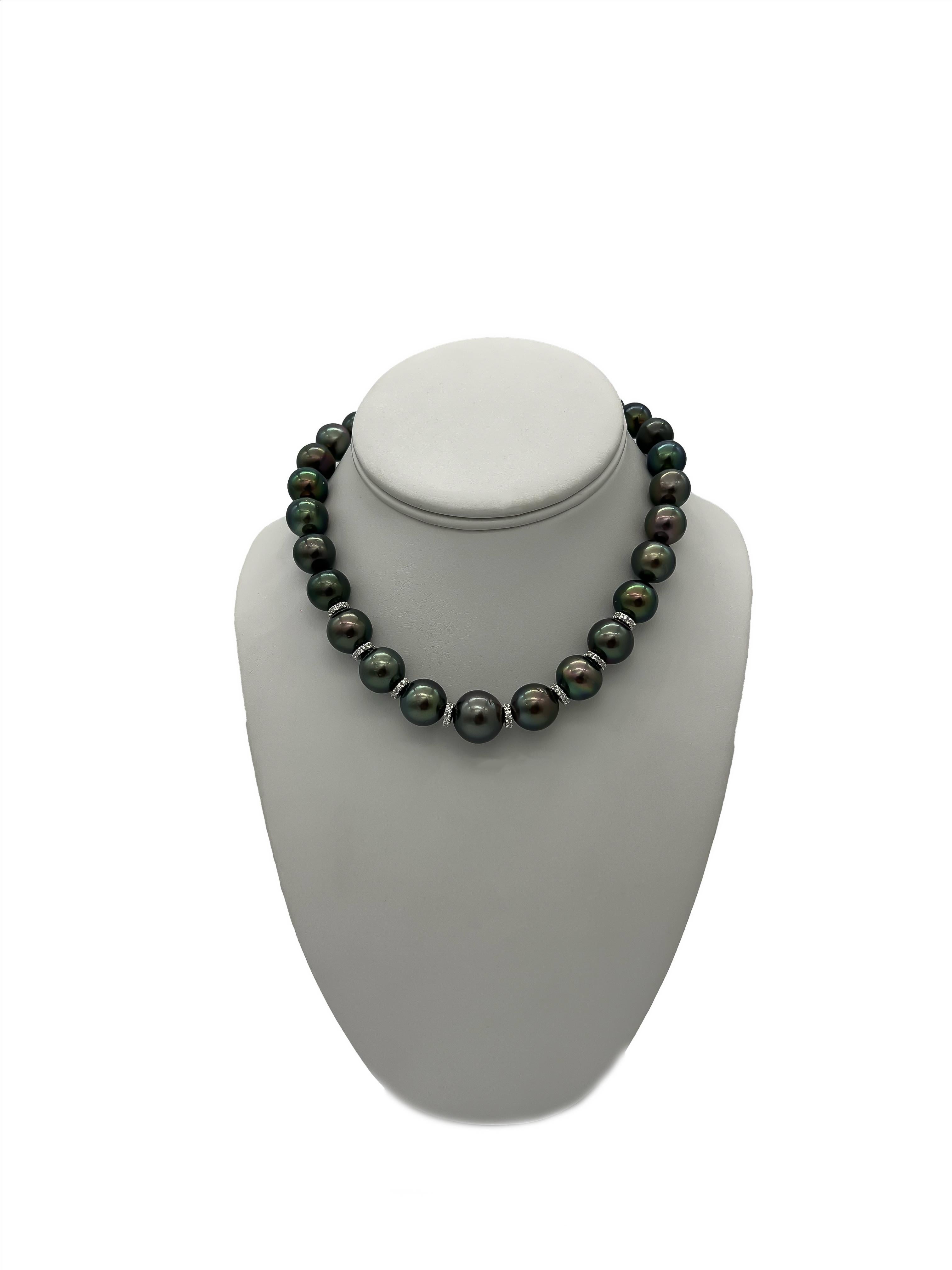 Tahiti-Schwarze Perlen-Choker-Halskette, 18 Karat Weißgold im Angebot 3