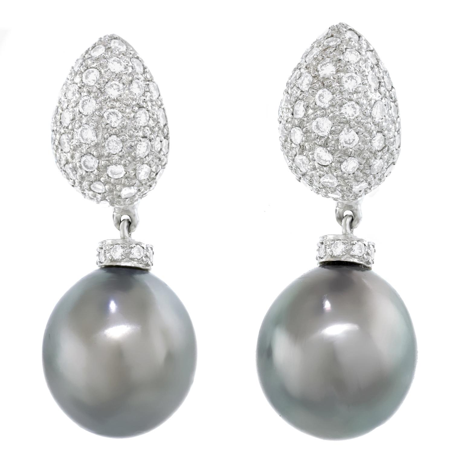 Schwarze Tahiti-Perlen & Diamant-Ohrringe (Zeitgenössisch) im Angebot