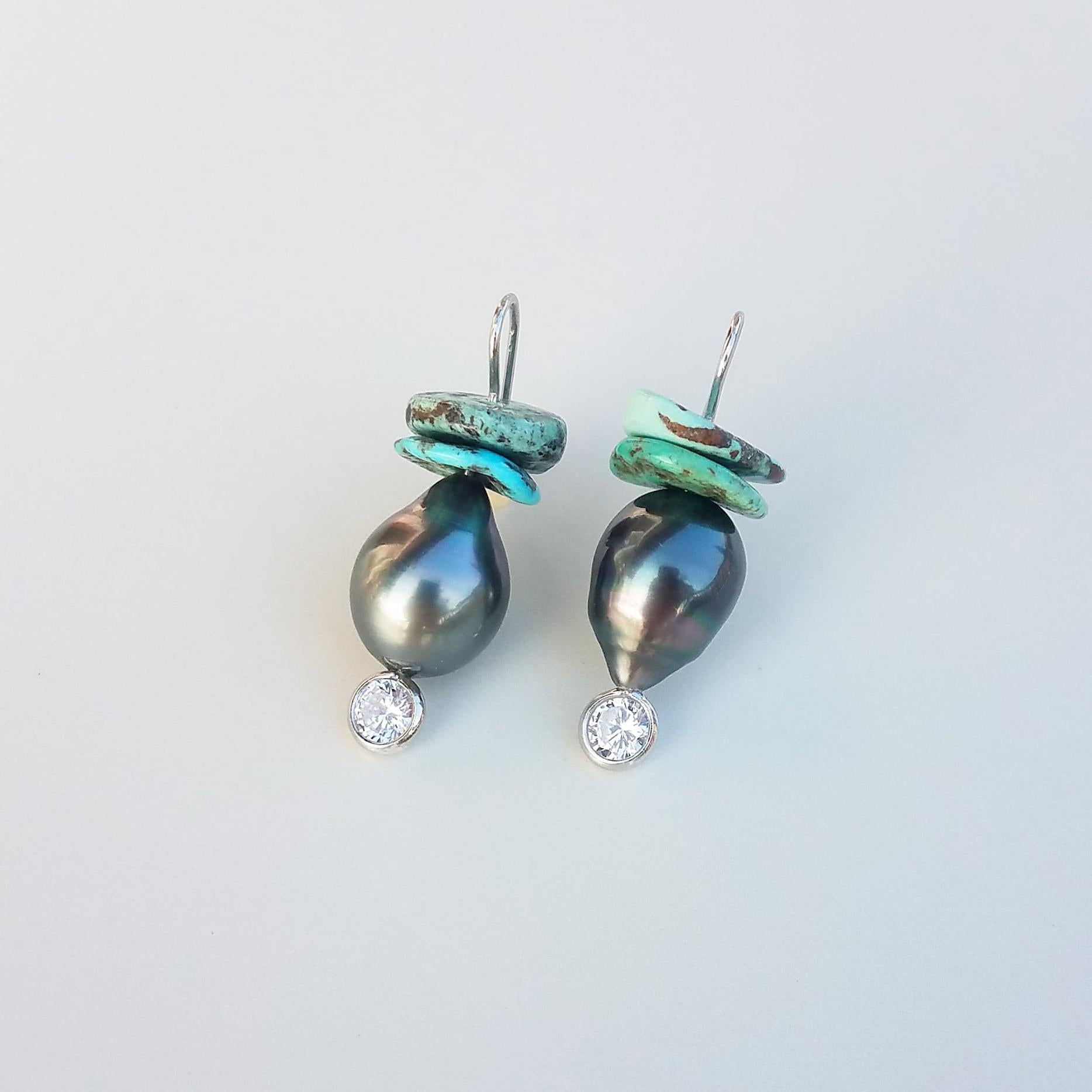 Women's Tahitian Black Pearl Earrings and Turquoise For Sale
