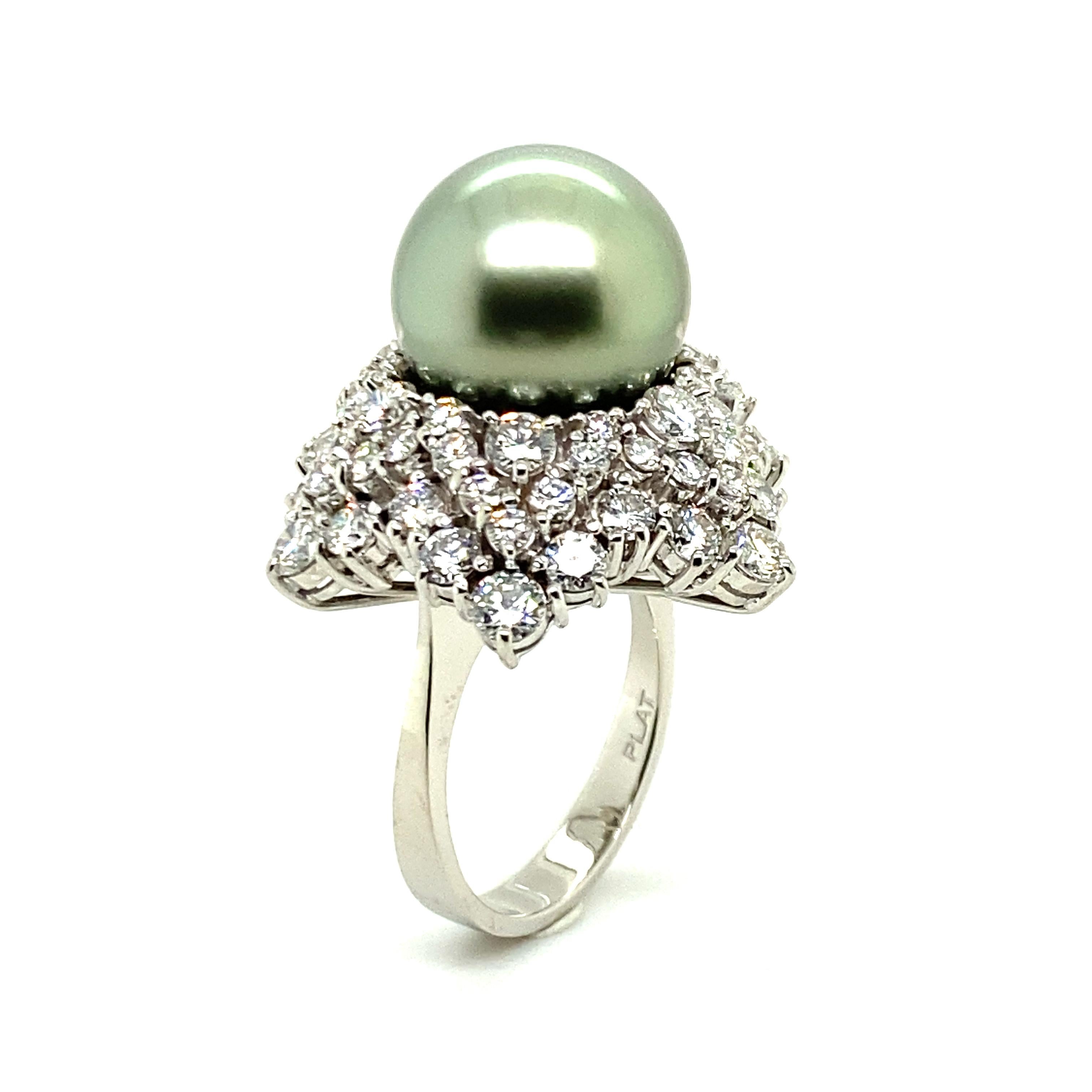 Tahitian Cultured Pearl and Diamond Ring in Platinum 950 For Sale 5