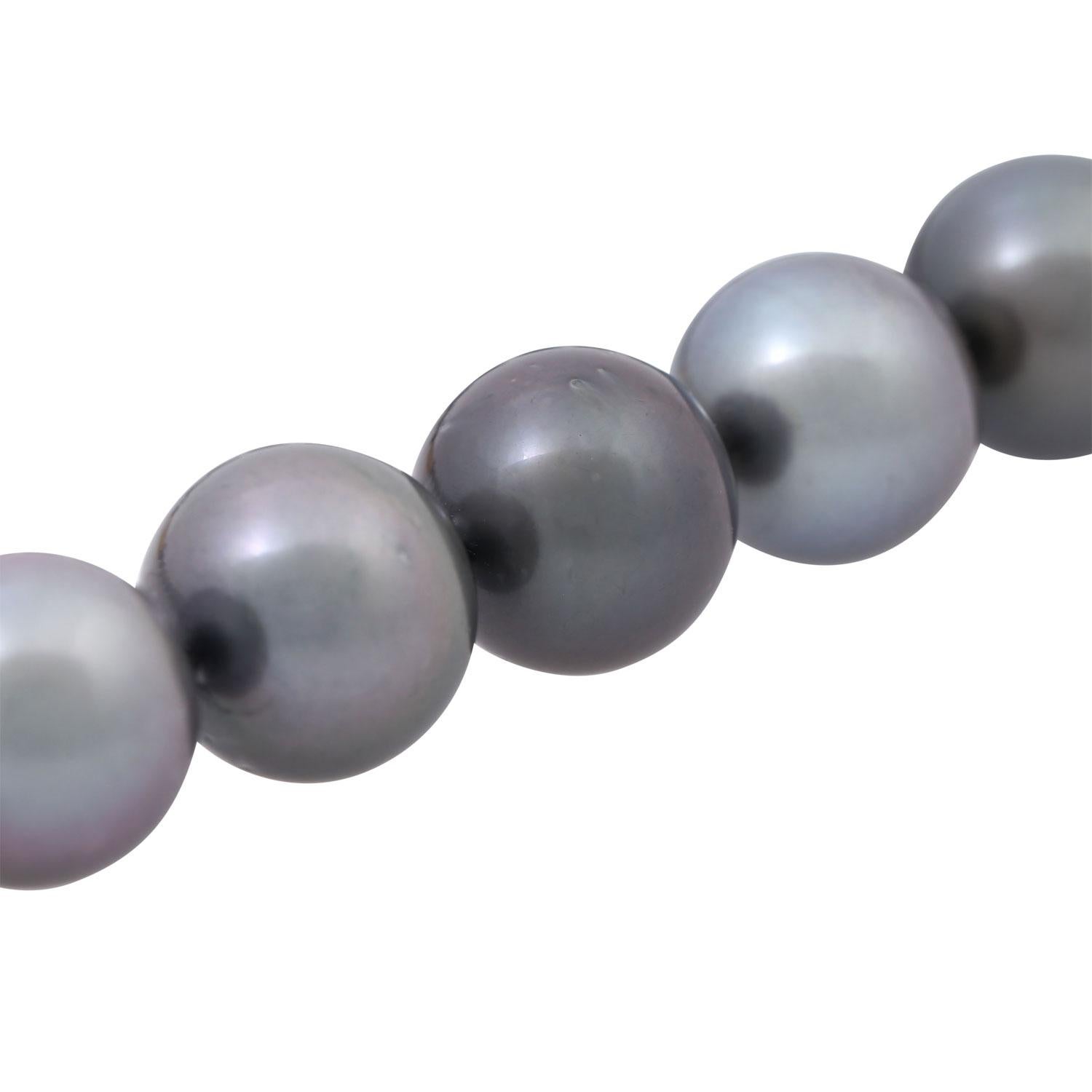 Tahitian Cultured Pearl Necklace For Sale 4