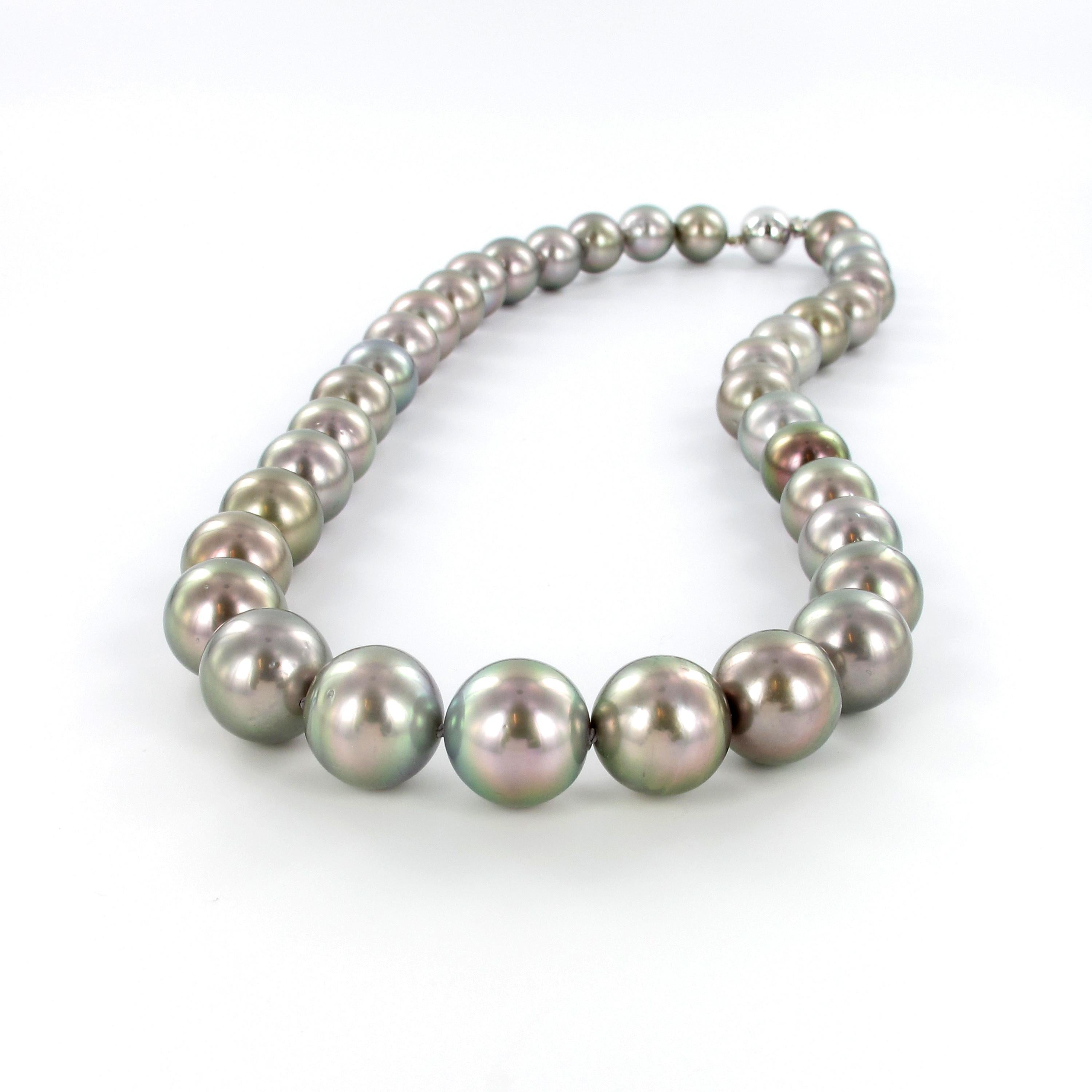 Modern Tahitian Cultured Pearl Necklace with White Gold Ball Clasp For Sale