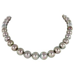 Tahitian Cultured Pearl Necklace with White Gold Ball Clasp