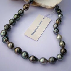 Perle de culture de Tahiti 11-8 mm baroque 41 cm de long fine Lustre multicolore