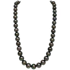 Tahitian Dark Multicolor Round Pearl Necklace with Gold Clasp