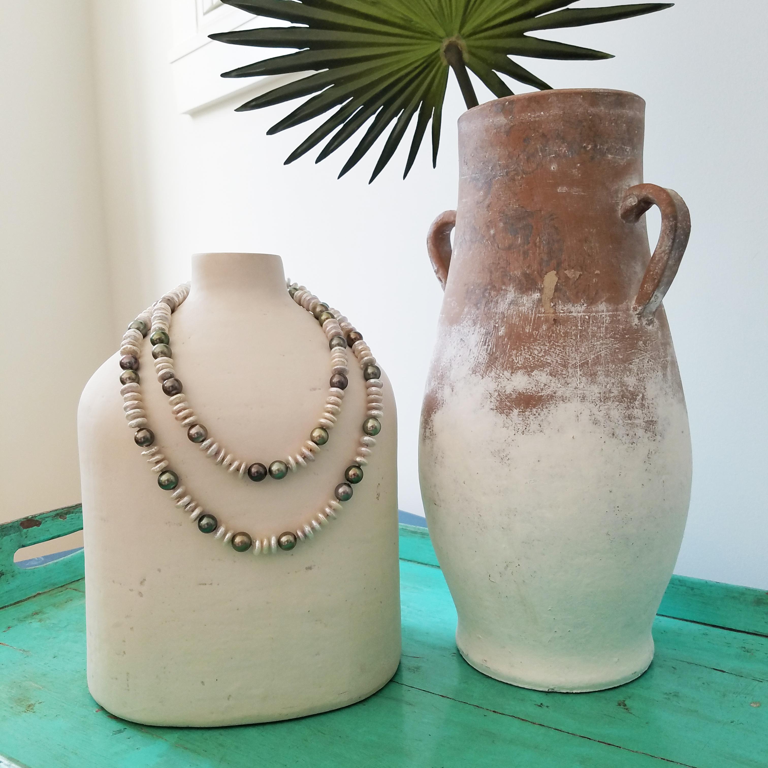 da uomo o donna Collana con perle nere di Tahiti e perle d'acqua dolce in vendita