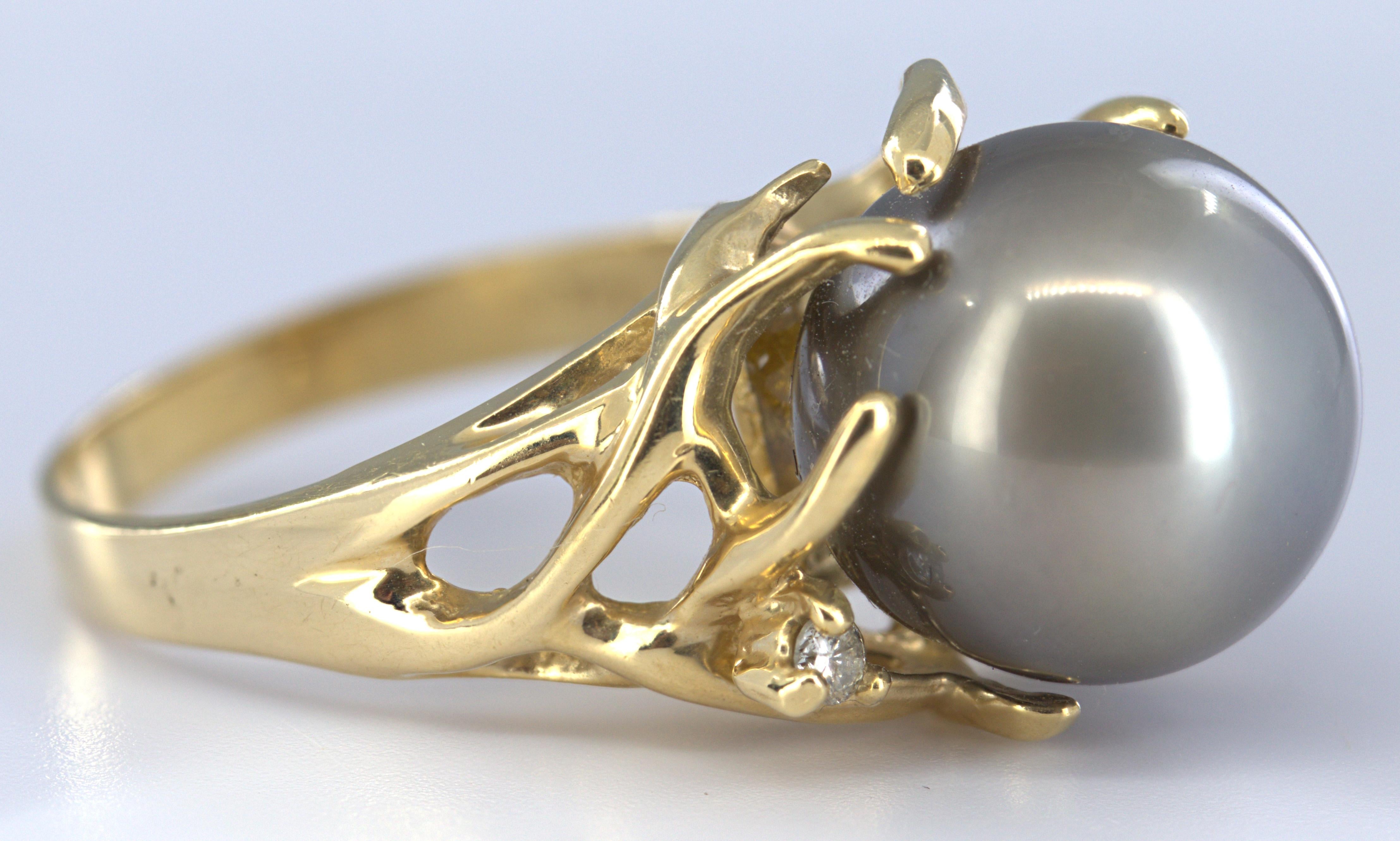 Tahitian Gray Cultured Pearl, 14K Yellow Gold Ring For Sale 4