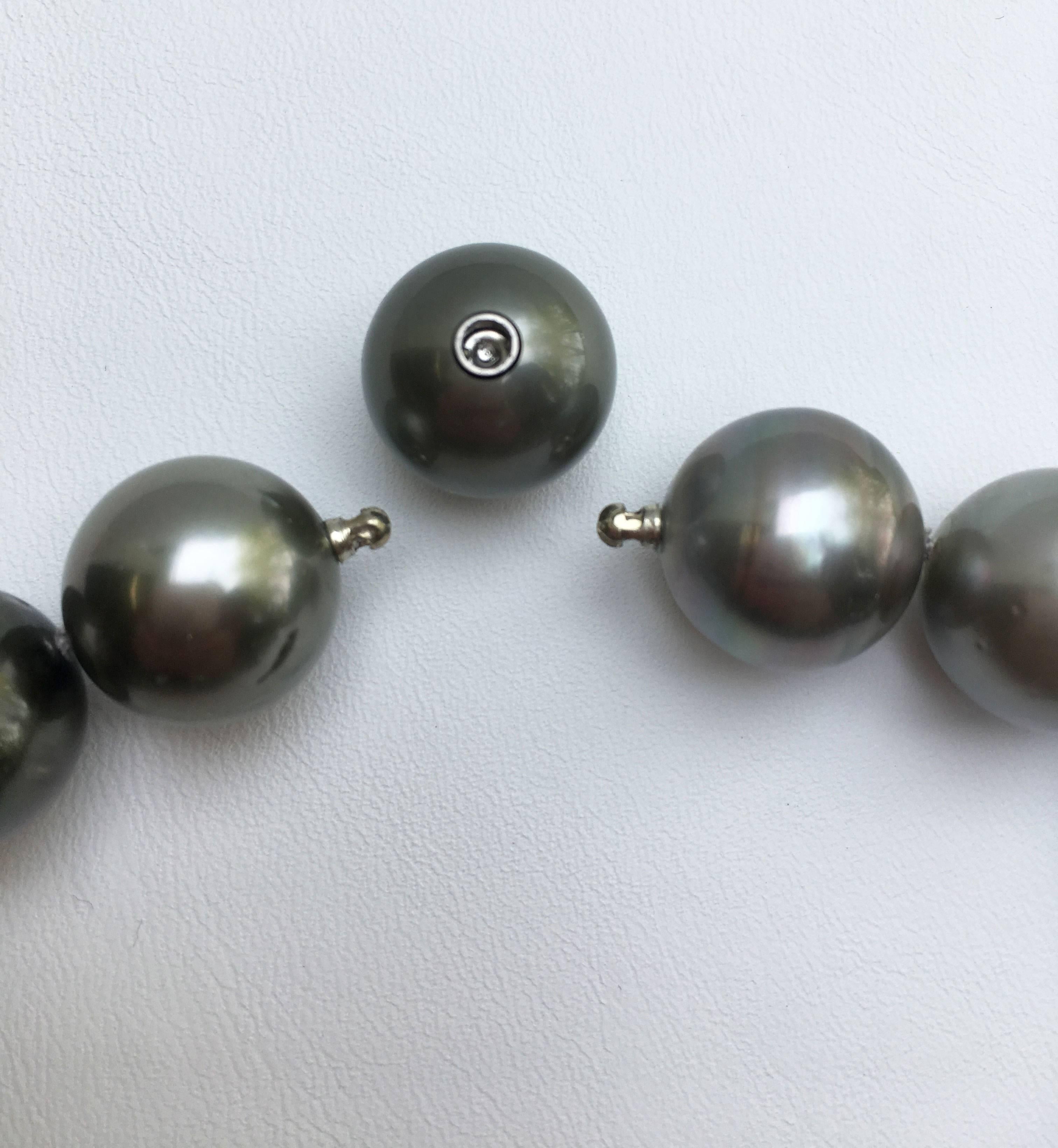 Tahitian Grey Cultured Pearl Choker Necklace For Sale 1