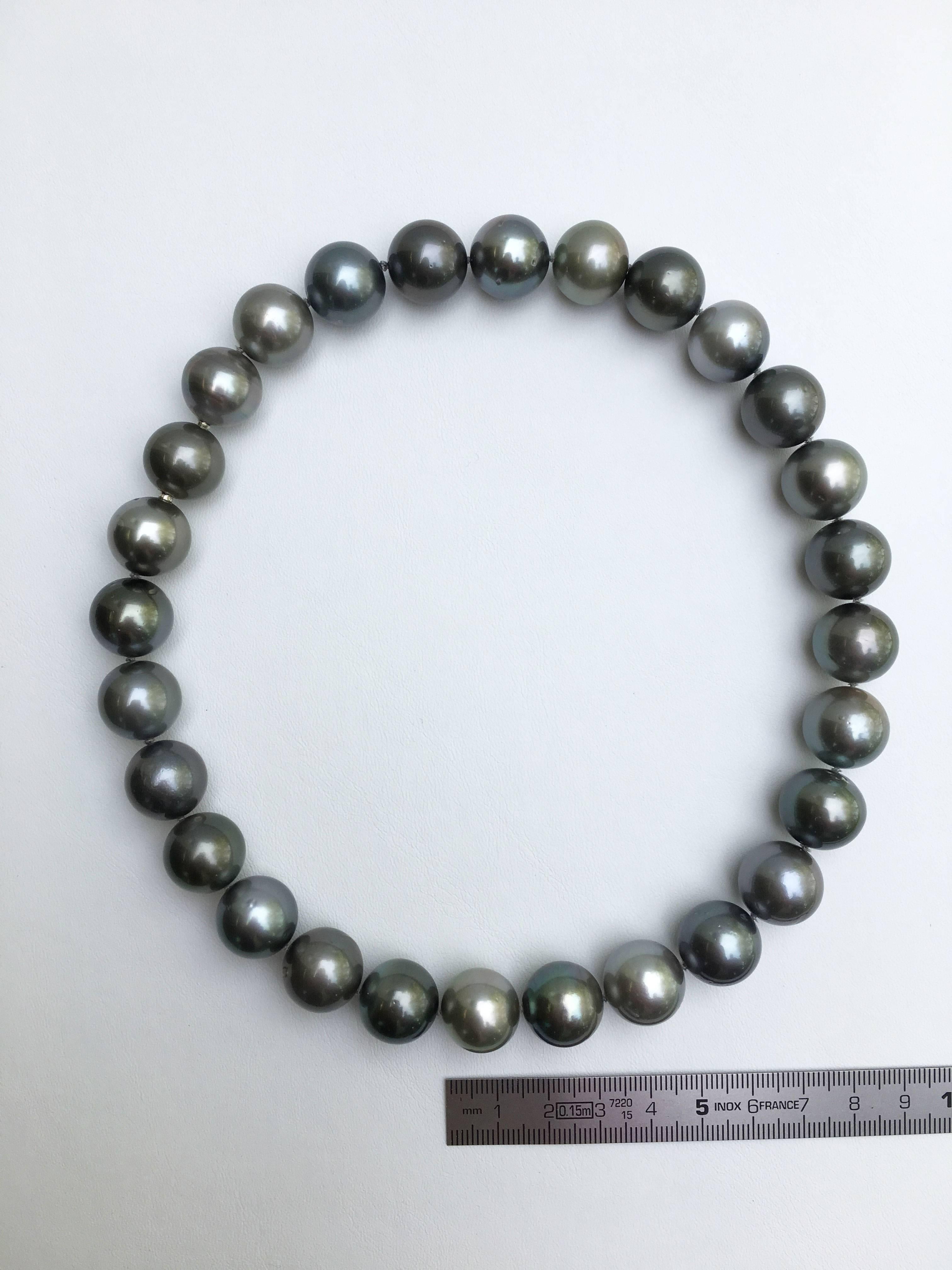 Tahitian Grey Cultured Pearl Choker Necklace For Sale 4