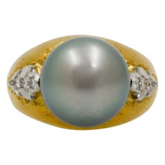Retro Tahitian Grey South Sea Pearl 18 Karat Yellow Gold Ring