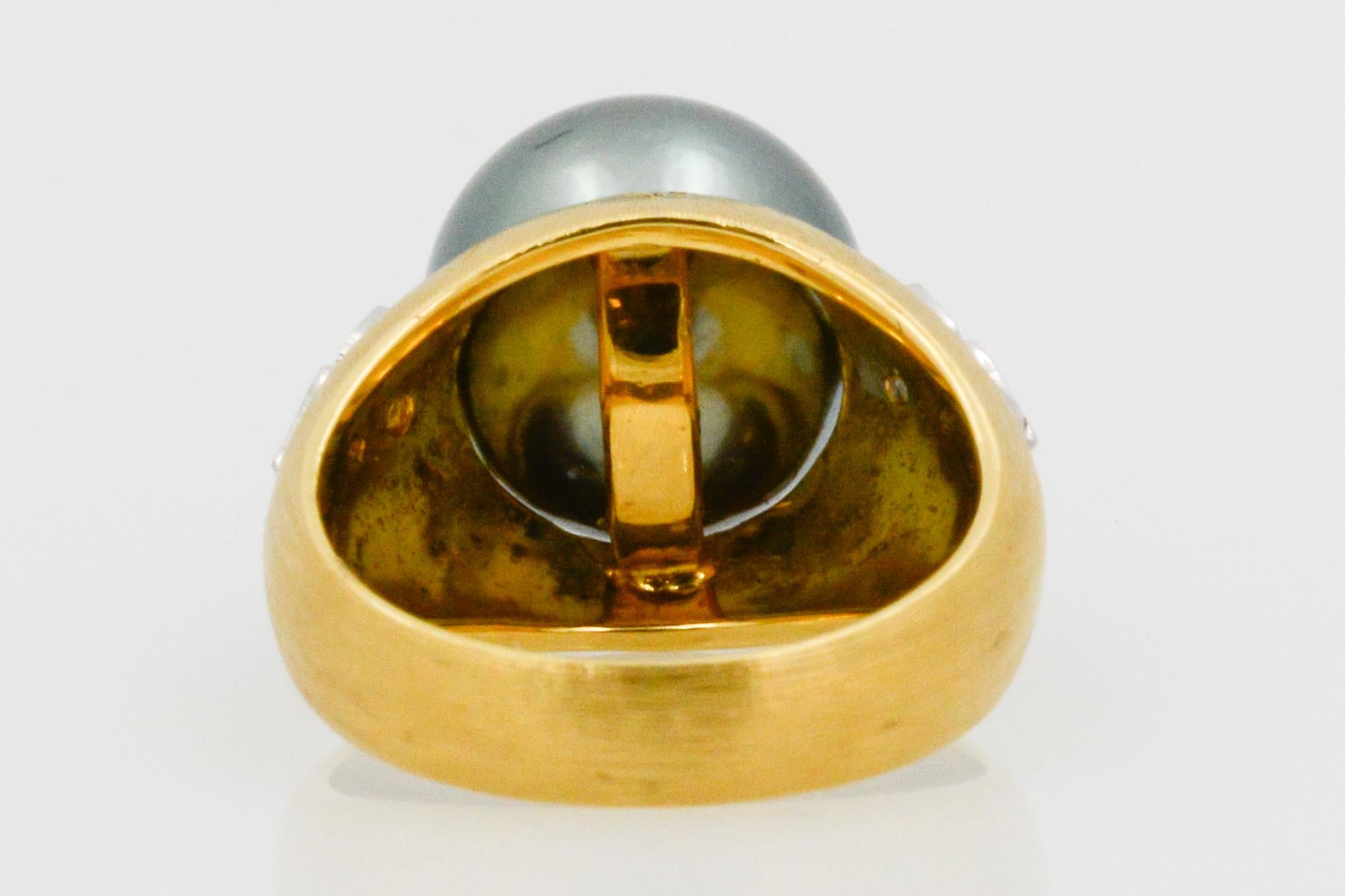 Tahitian Grey South Sea Pearl 18 Karat Yellow Gold Ring 3
