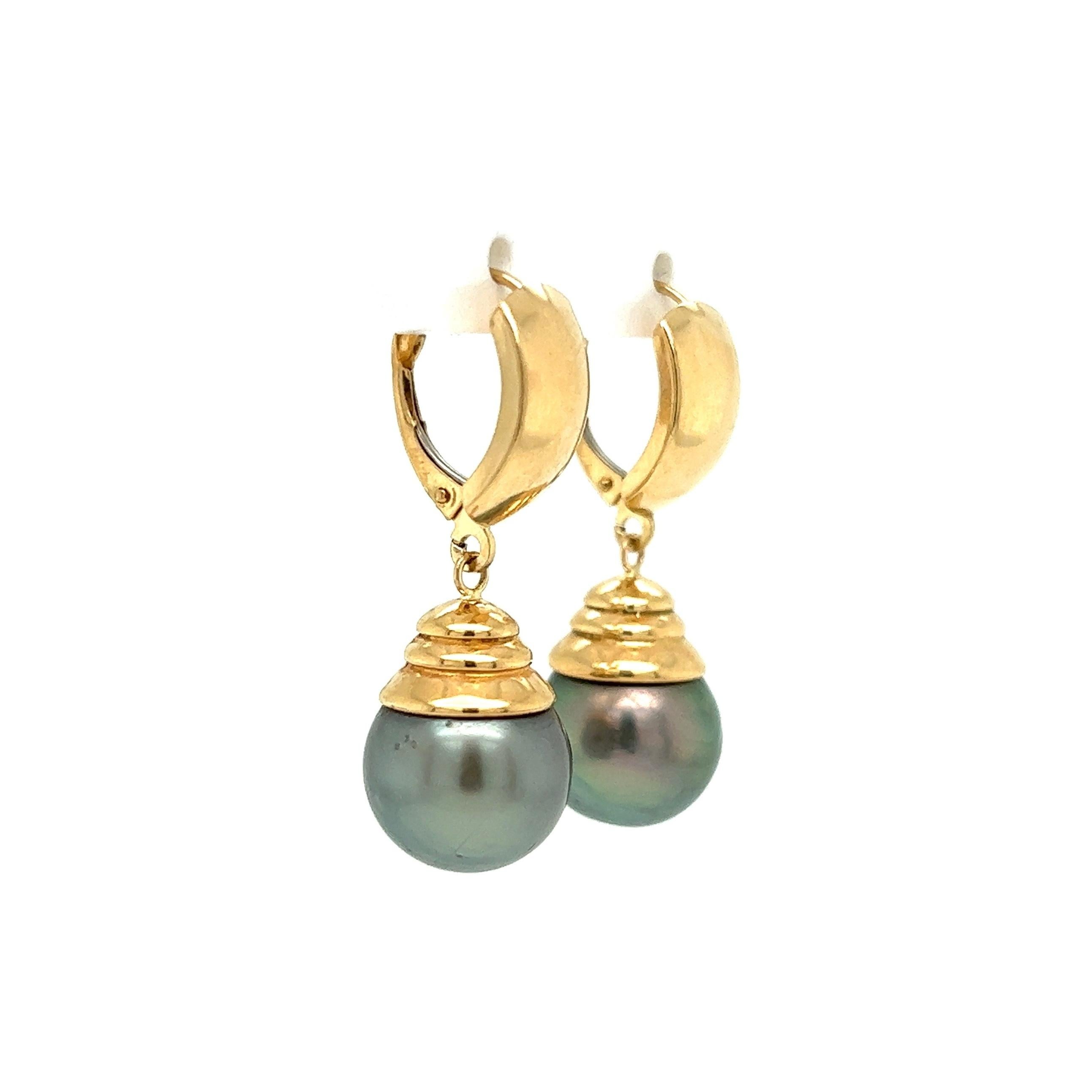 Round Cut Tahitian Grey South Sea Pearl Gold Vintage Drop Earrings For Sale