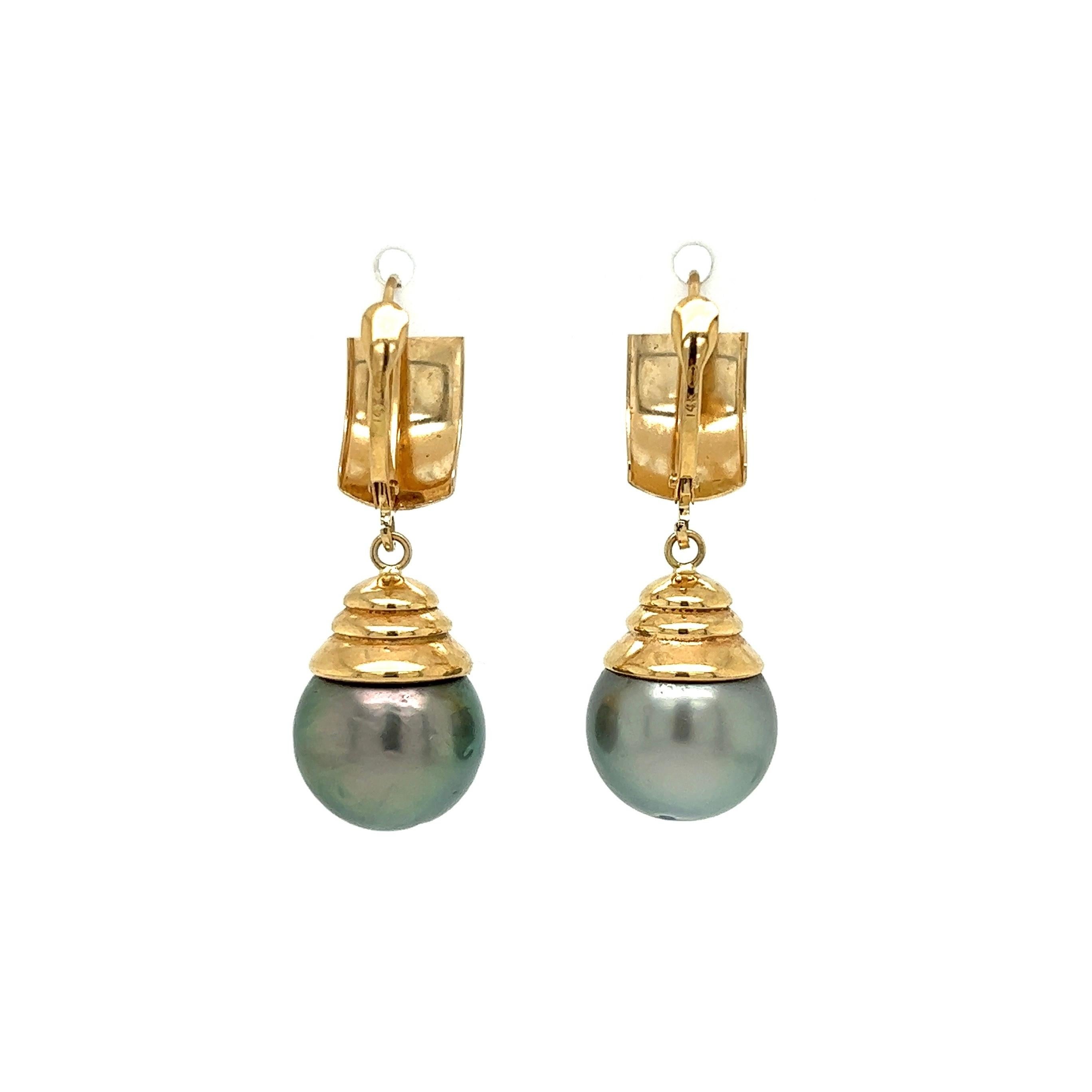 Tahitian Grey South Sea Pearl Gold Vintage Drop Earrings In Excellent Condition For Sale In Montreal, QC