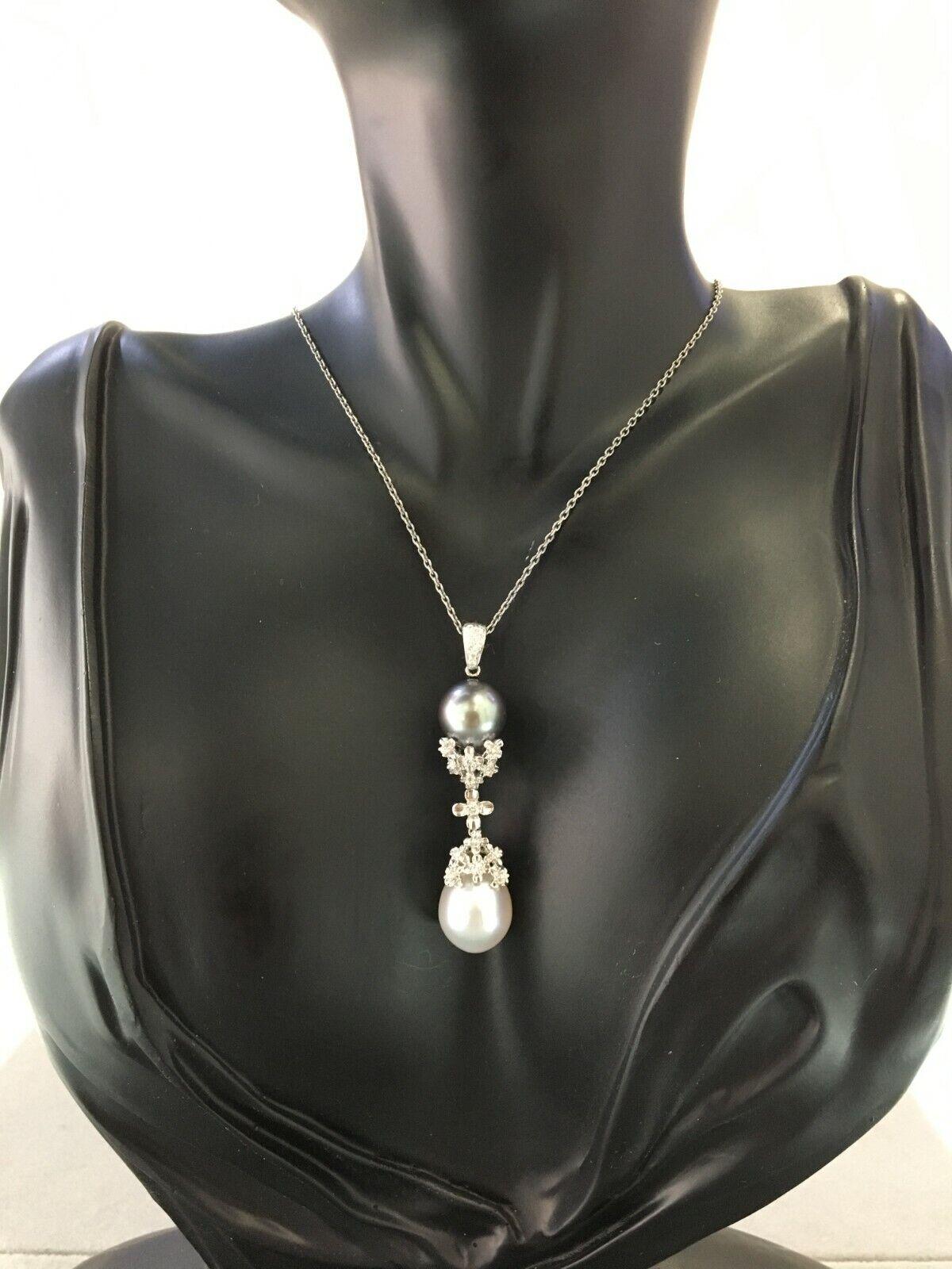 Tahitian Grey South Sea White Pearl Diamond Drop 18K White Gold Pendant Necklace In New Condition For Sale In Oakton, VA