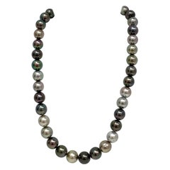 Tahitian Multicolor Near-Round Pearl Necklace with Gold Clasp