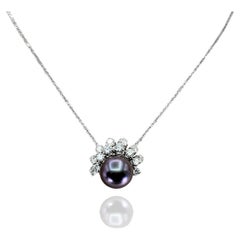 Colgante de perla negra natural de Tahití de oro blanco de 18k 750 y diamante natural