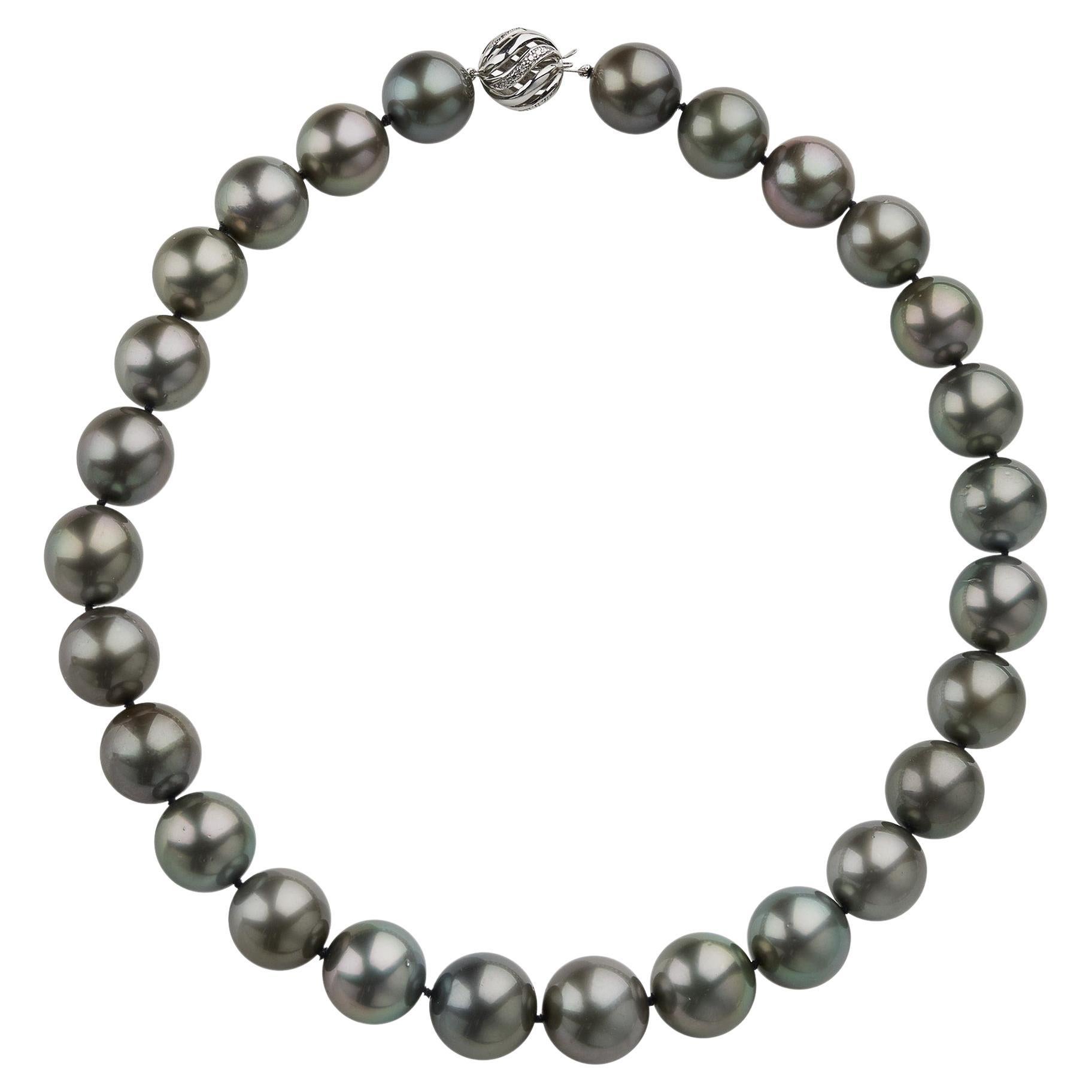 Tahitian Natural Color Cultured South Sea Pearl Necklace For Sale