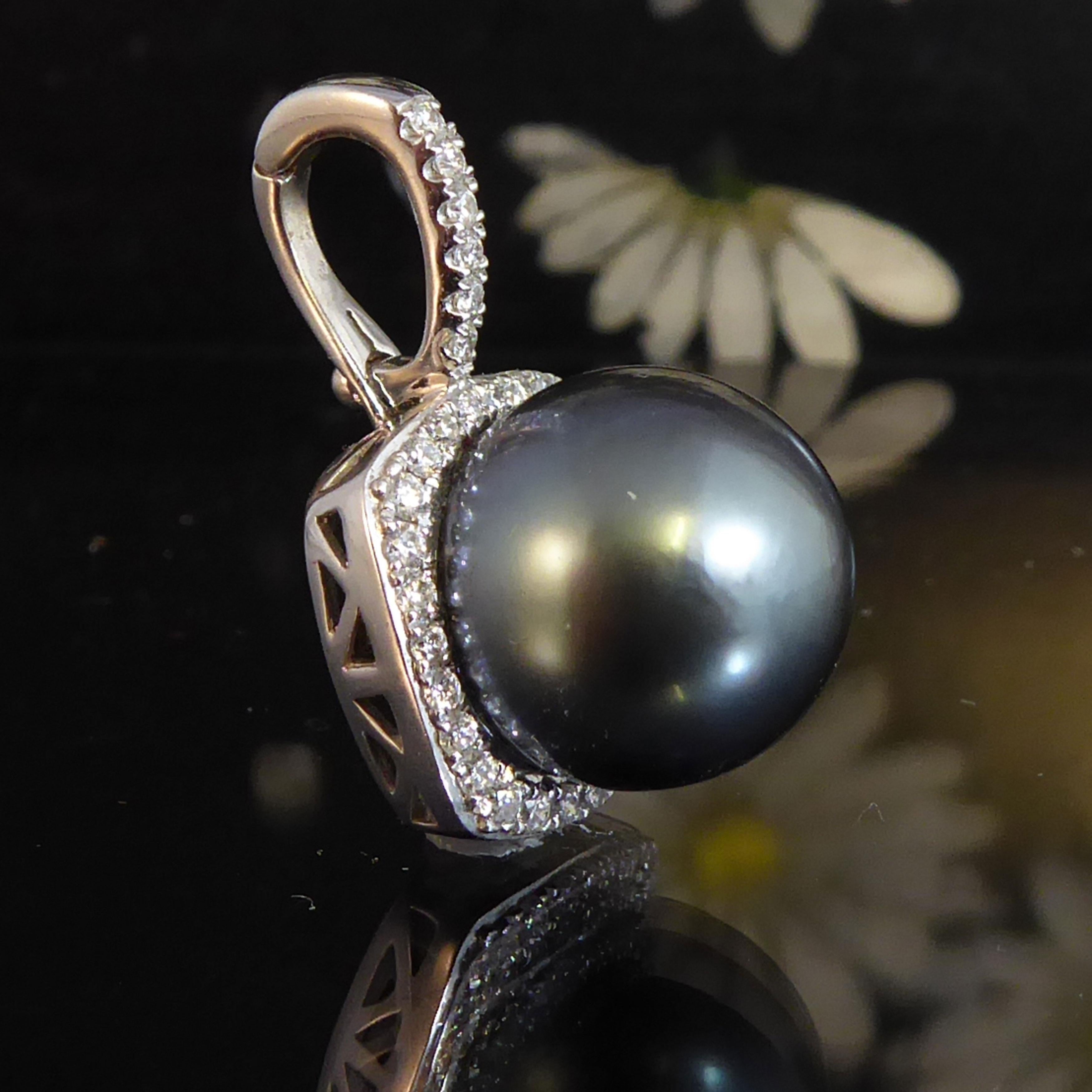 Round Cut Tahitian Pearl, 0.25 Carat Diamond Pendant Necklace Enhancer White Gold