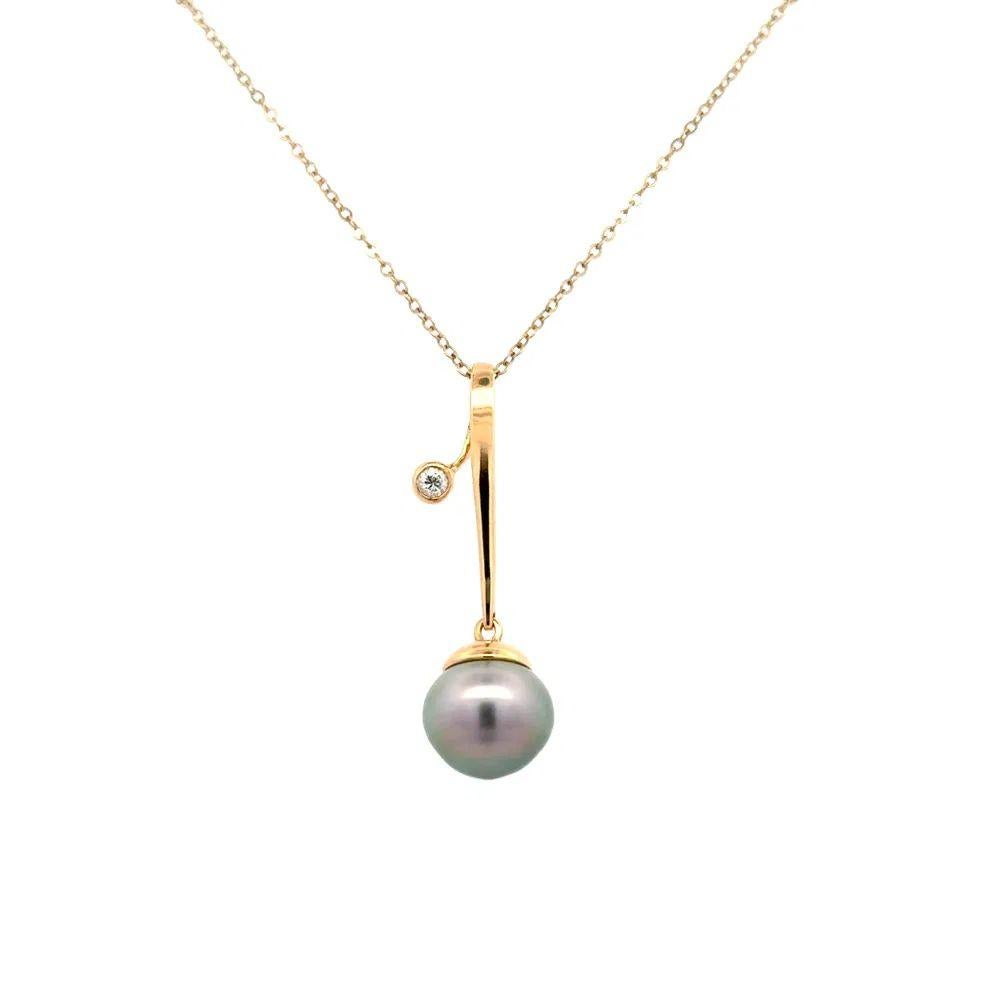 Modernista Collana con ciondolo vintage in oro con perle di Tahiti da 11 mm e diamanti a taglio brillante in vendita