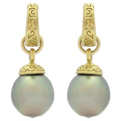 Vintage Tahitian Pearl 22 Karat Gold 'Day Night' Earrings