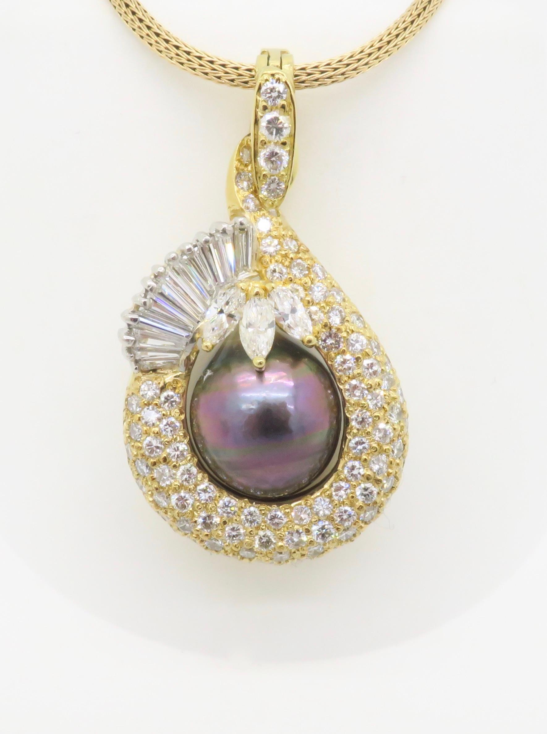Tahitian Pearl & 4.22CTW Diamond Pendant Necklace For Sale 1