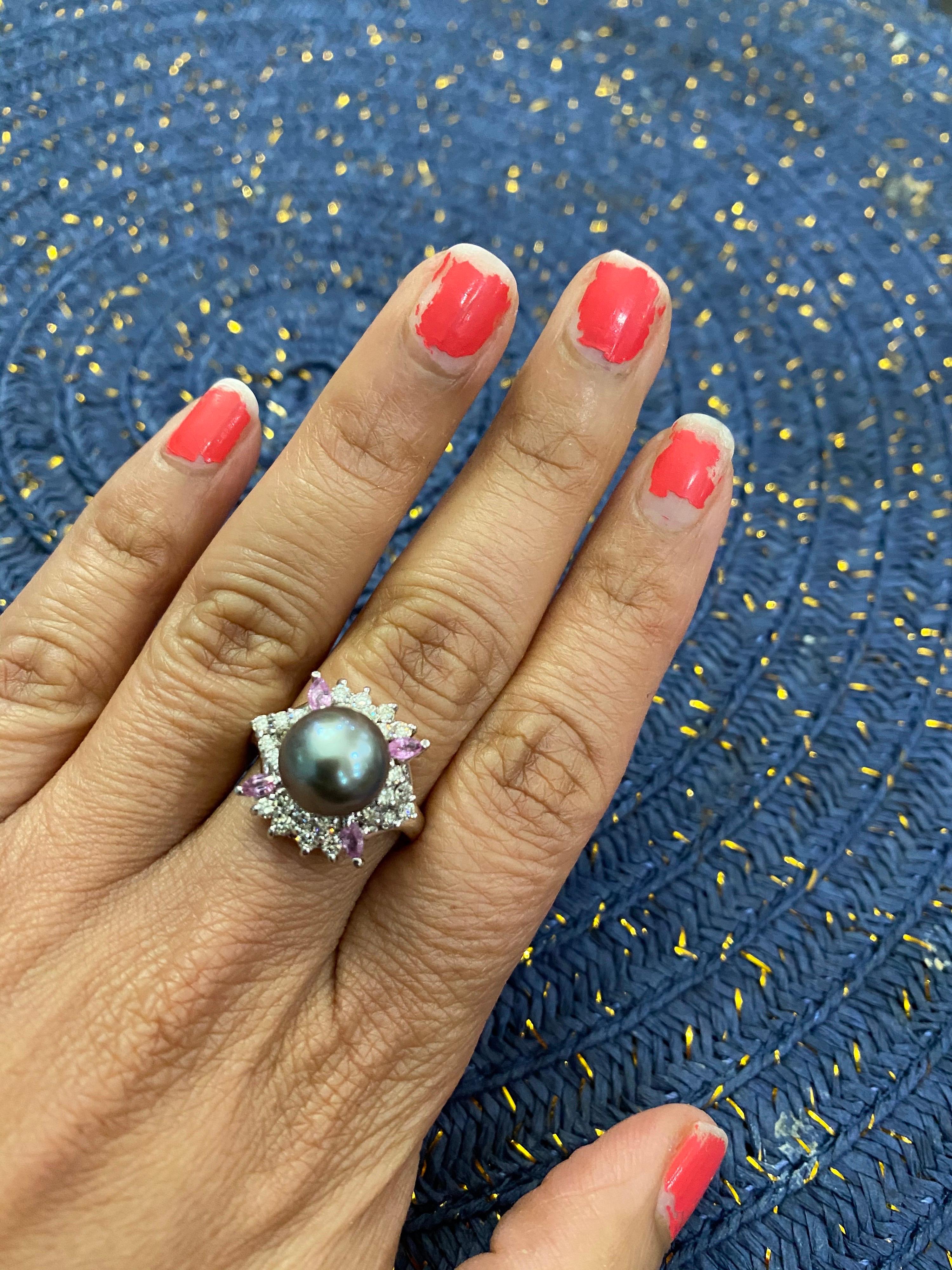 Tahitian Pearl and Diamond 14 Karat White Gold Cocktail Ring In New Condition For Sale In Los Angeles, CA