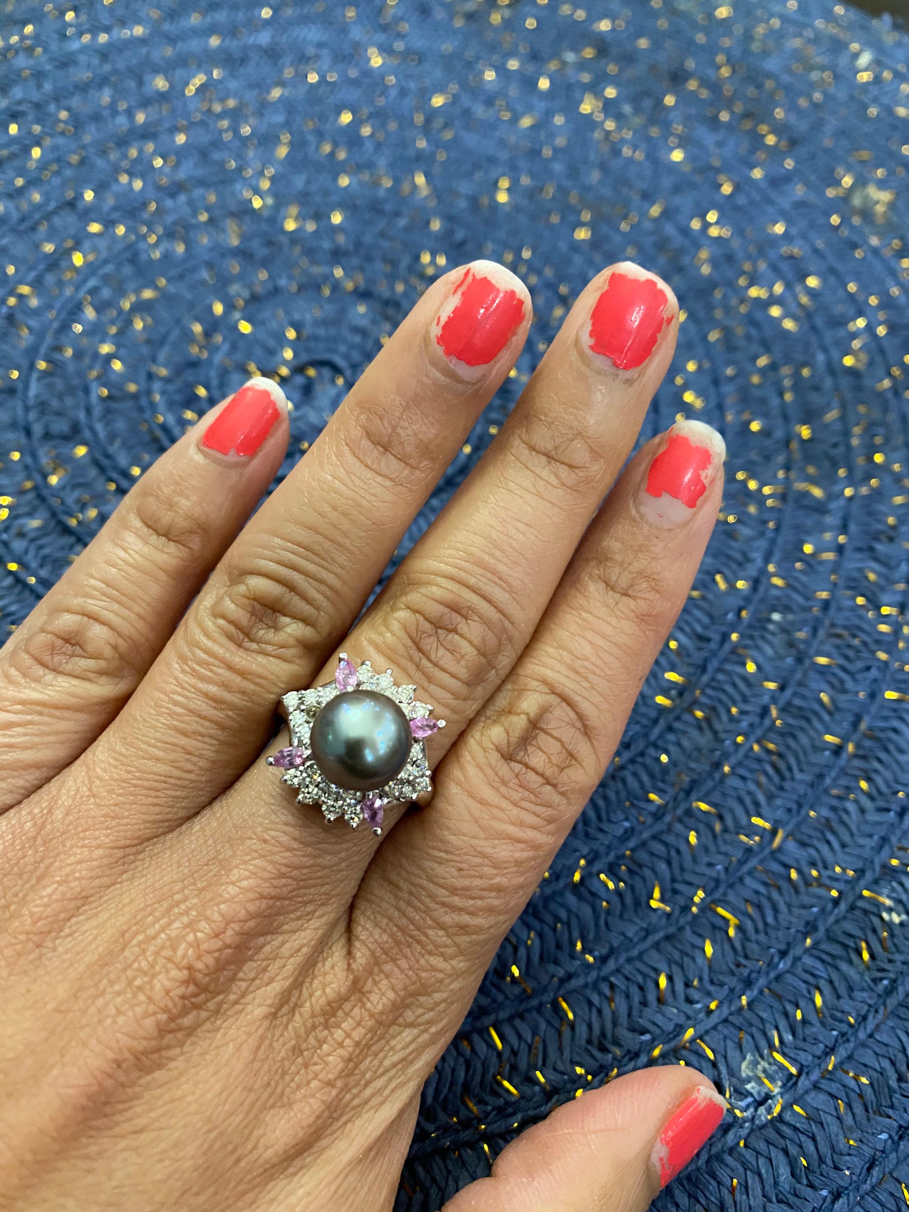 Tahitian Pearl and Diamond 14 Karat White Gold Cocktail Ring For Sale 1