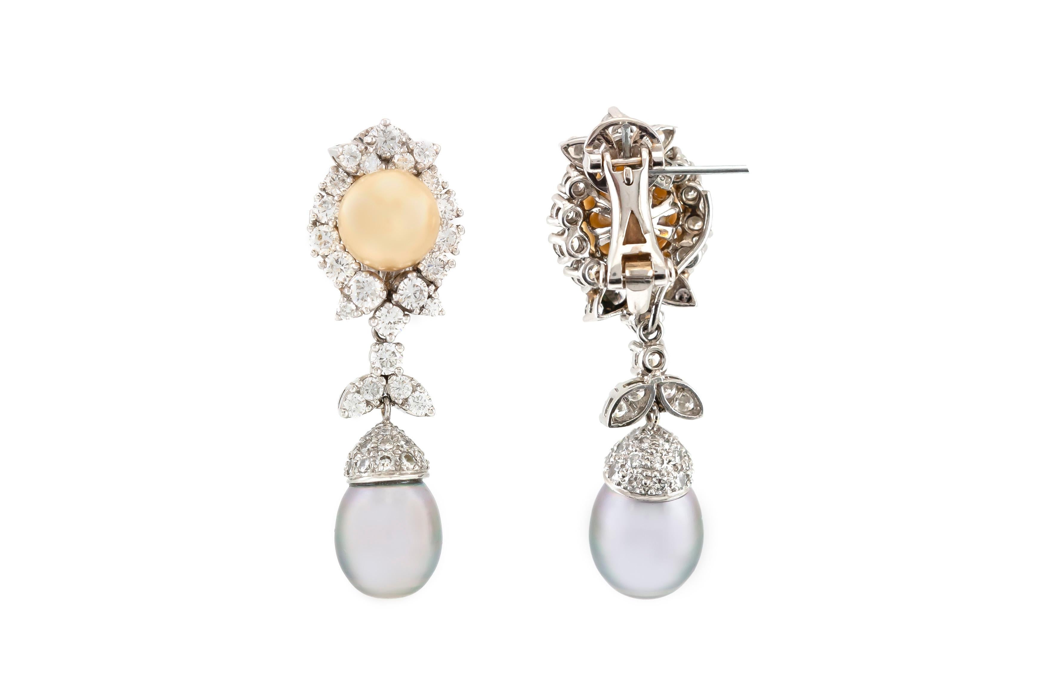 5.36 Carat Diamond and Tahitian Pearl Drop Earrings In Excellent Condition For Sale In New York, NY