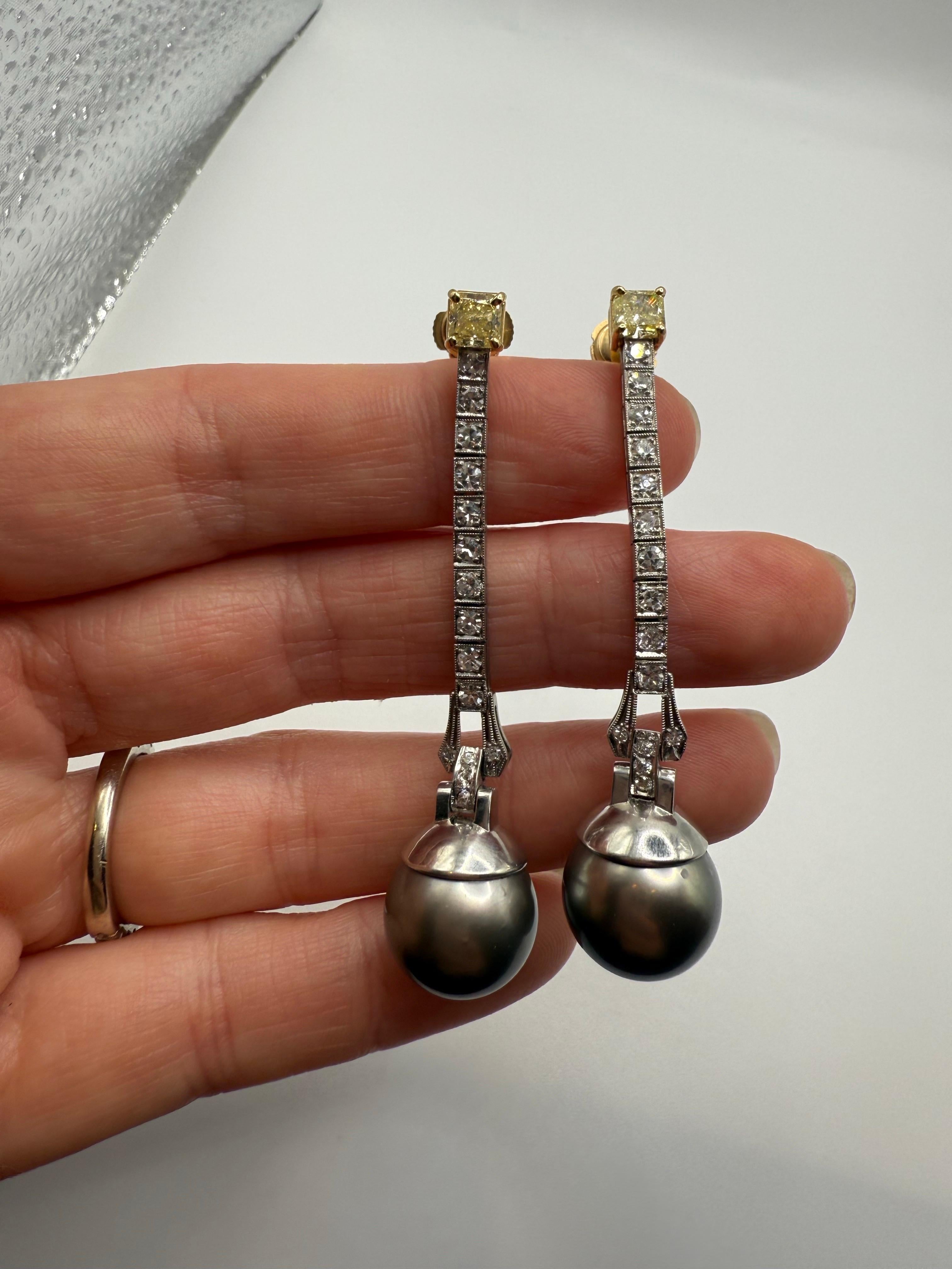 Boucles d'oreilles perles de Tahiti et diamants ART DECO 23.26gr 1.90ct Excellent état - En vente à Boca Raton, FL
