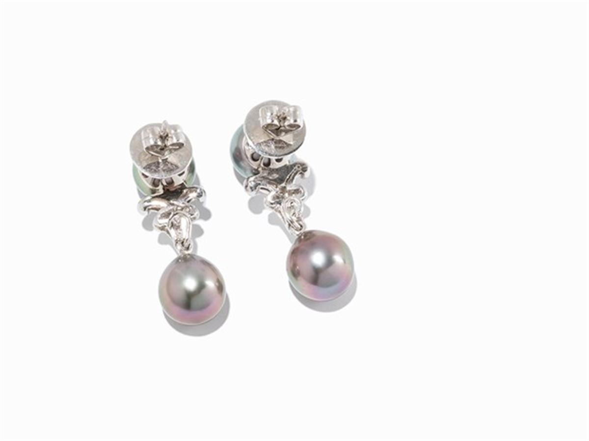 Tahitian Pearl and Diamond Trimming Earrings, 18 Karat Gold 2