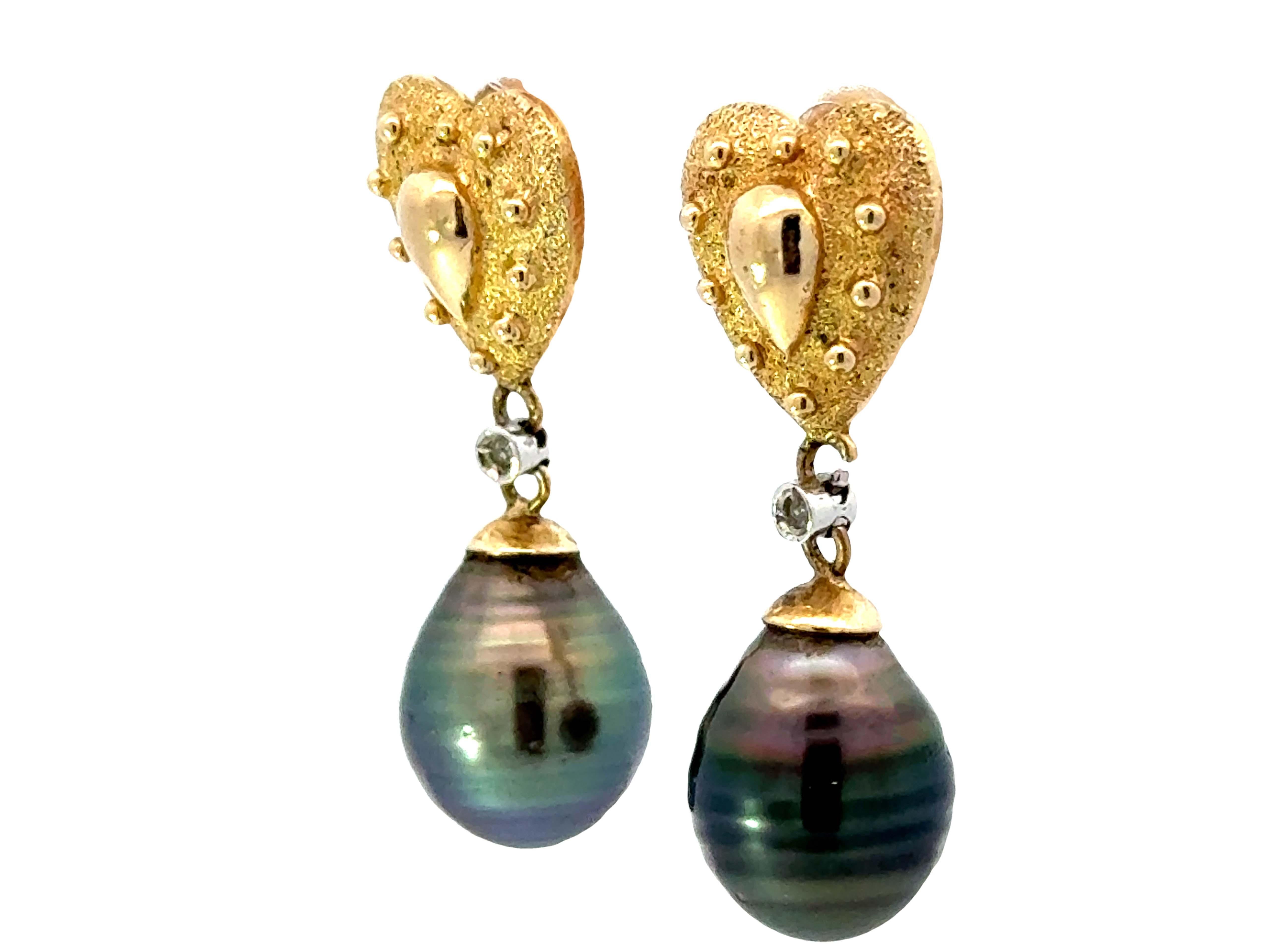 Round Cut Tahitian Pearl and Yellow Gold Heart Earrings 14K Yellow Gold For Sale