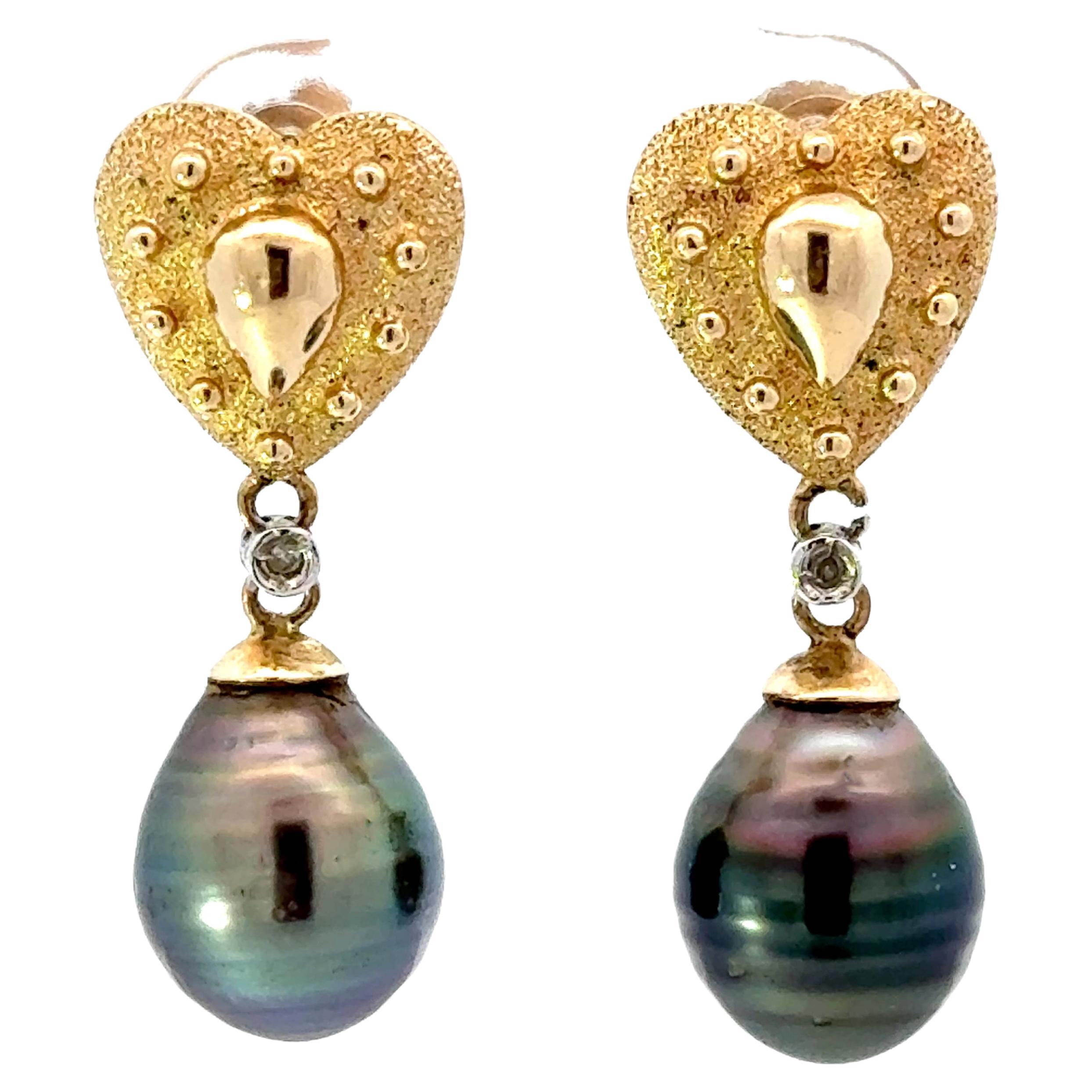 Tahitian Pearl and Yellow Gold Heart Earrings 14K Yellow Gold For Sale