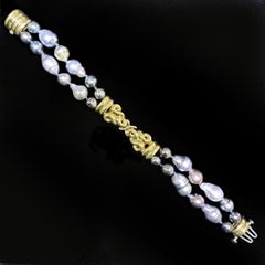 Tahitian Pearl Bracelet with Mixed Sizes & Colors and 18K Gold Centerpiece