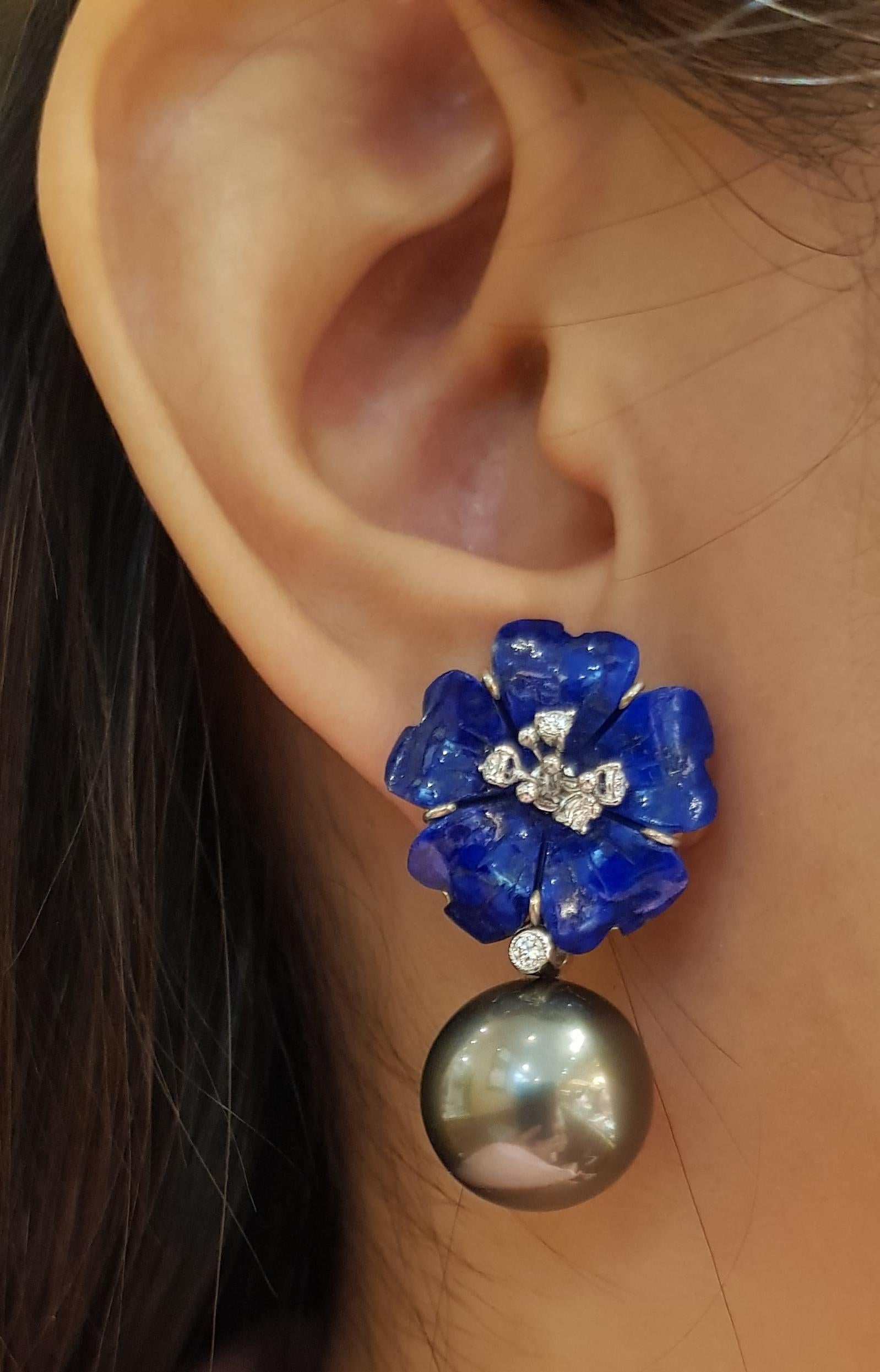 South Sea Pearl, Lapiz Lazuli and Diamond 0.26 carat Earrings set in 18 Karat White Gold Settings

Width:  2.1 cm 
Length3.4 cm
Total Weight: 19.33 grams

