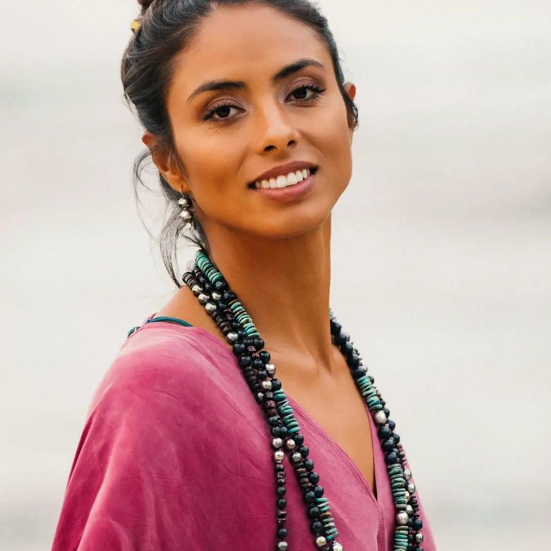 Collana di perle nere di Tahiti con conchiglia a forma di occhio di gatto In condizioni Nuovo in vendita a Kailua Kona, HI