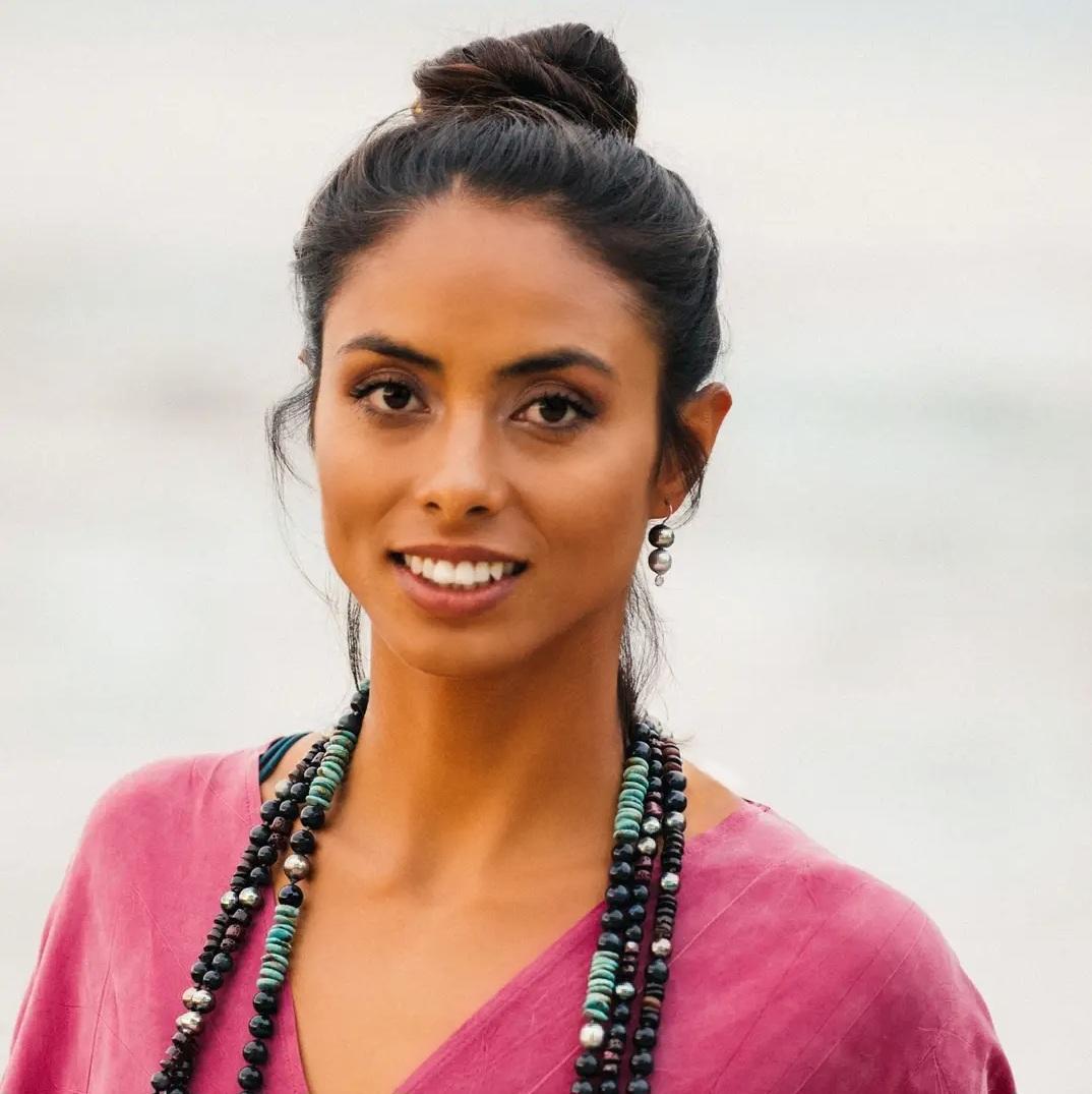 Collana di perle nere di Tahiti con conchiglia a forma di occhio di gatto in vendita 2