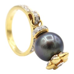 Tahitian Pearl Charm Dangle Gold Diamond Motif Ring