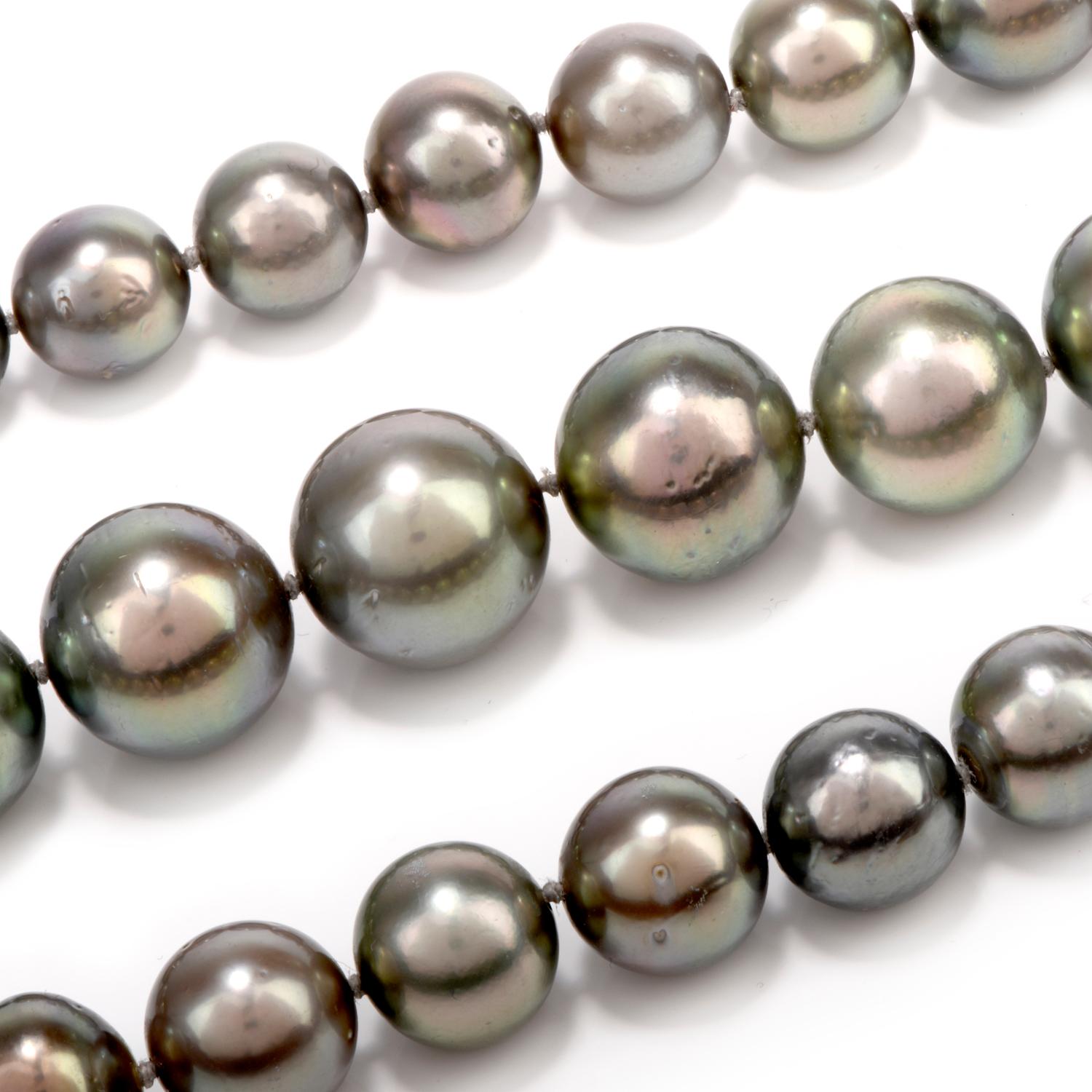 Tahitian Pearl Diamond Tapering Strand Necklace In Excellent Condition In Miami, FL