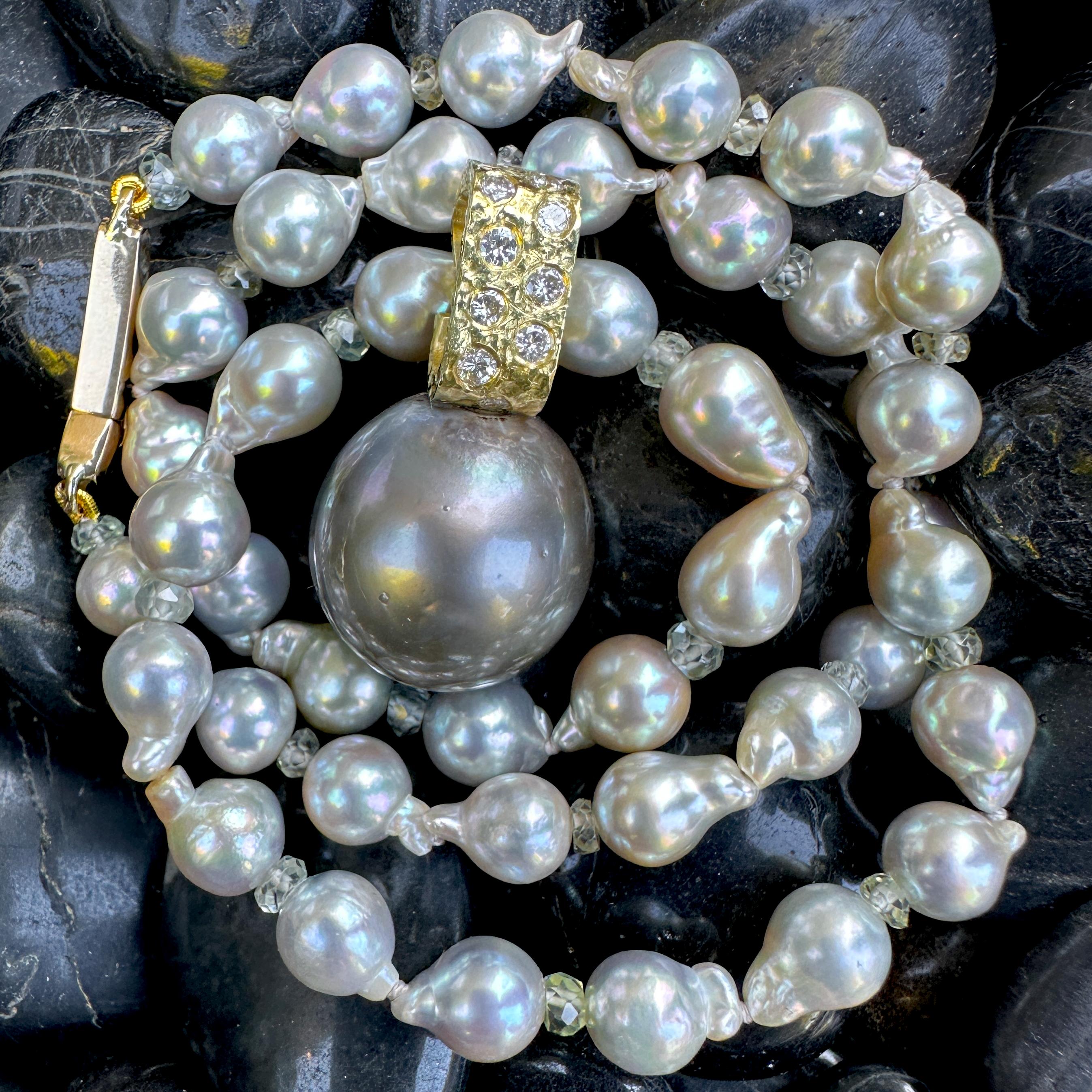 Tahitian Pearl & Diamond Enhancer in 18K Gold with 18