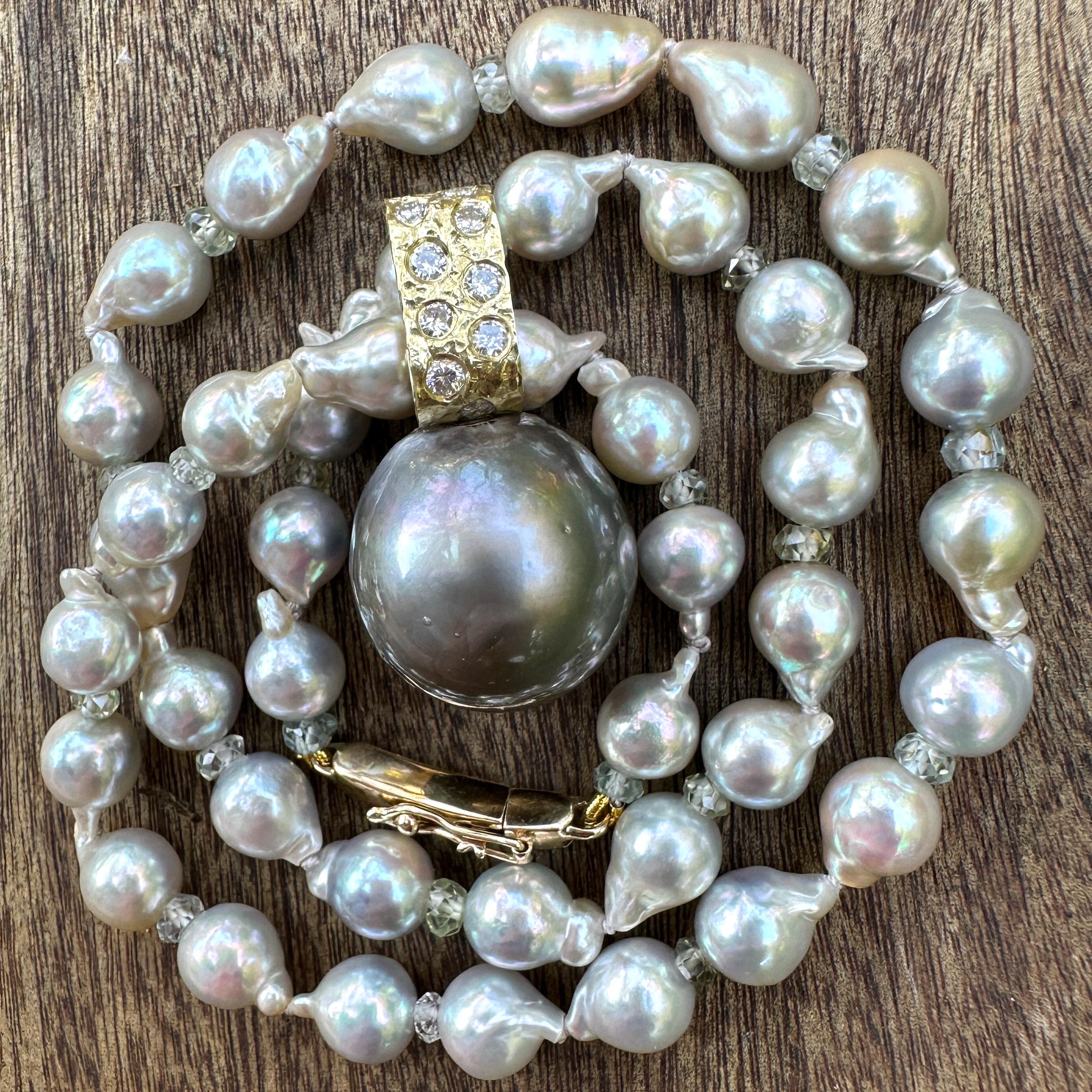 Women's Tahitian Pearl & Diamond Enhancer in 18K Gold with 18